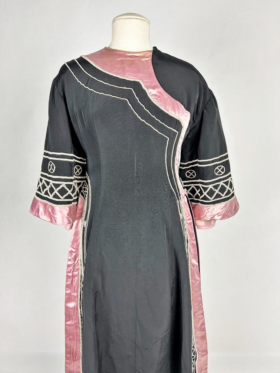 Noir Vêtement de théâtre par Henri Lebrun - Designer de costumes français Circa 1940-1950 en vente