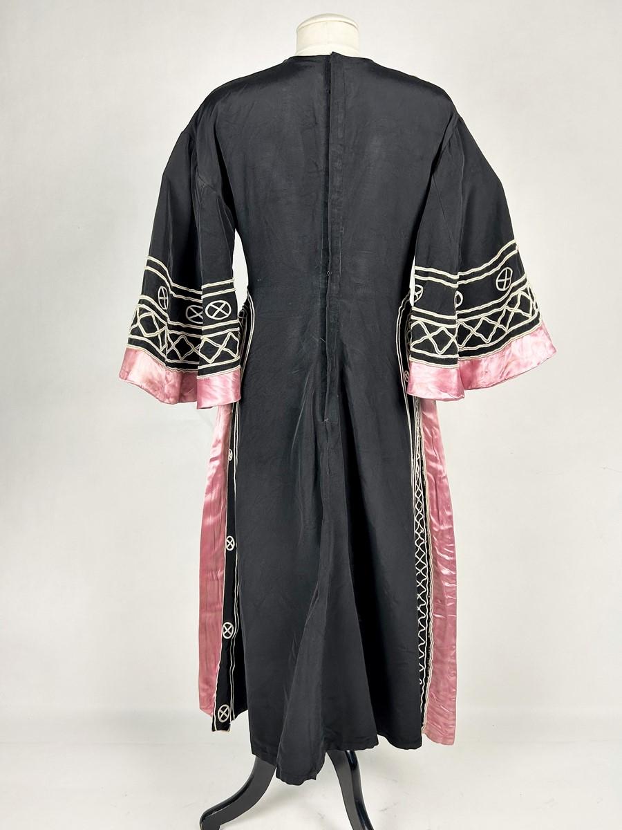 Vêtement de théâtre par Henri Lebrun - Designer de costumes français Circa 1940-1950 en vente 3