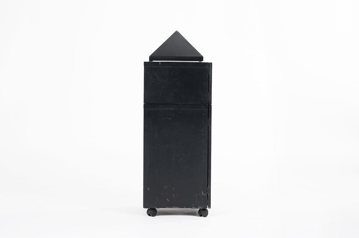 Metal Theatre du monde cabinet by Philippe Starck for XO, 1984 For Sale