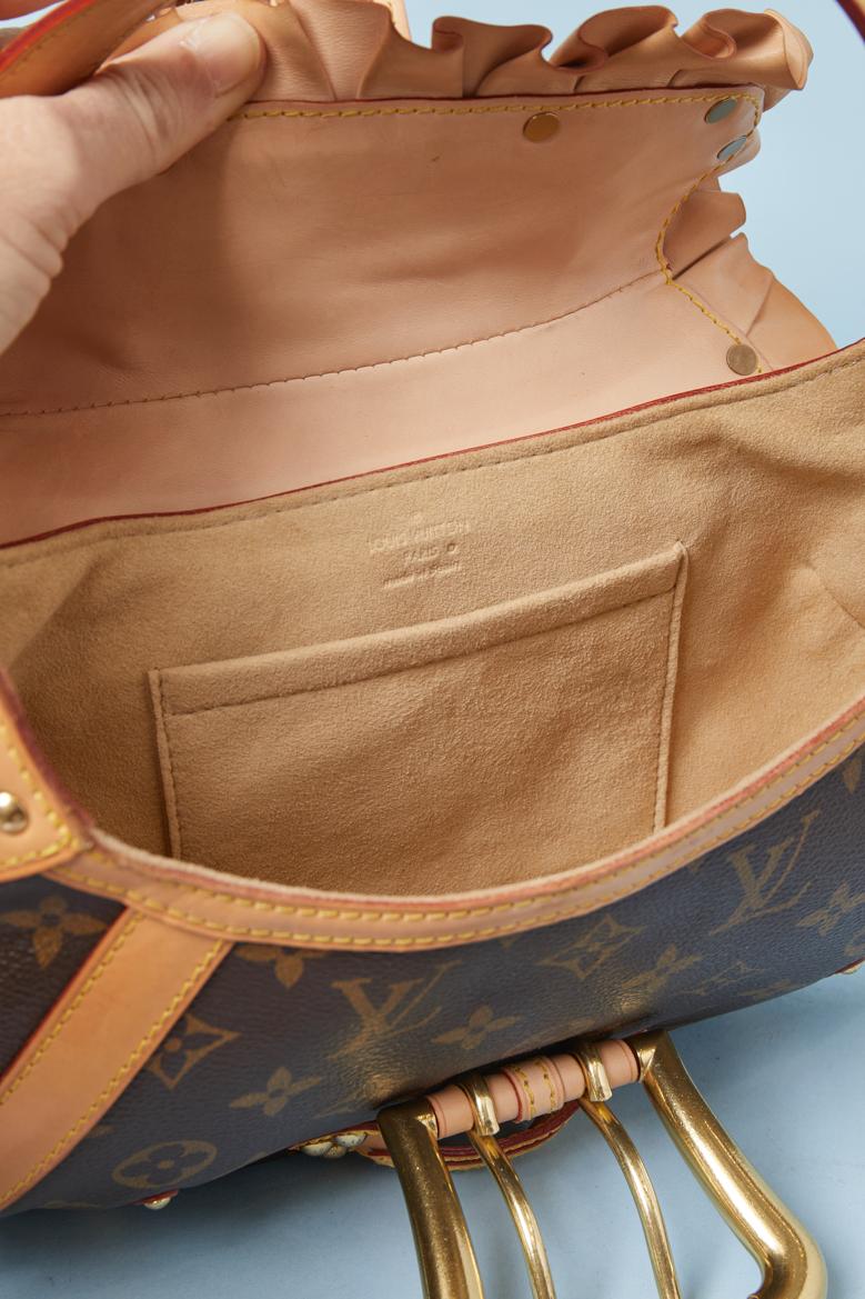 Borsa Theda monogramme in pelle LOUIS VUITTON in vendita 1