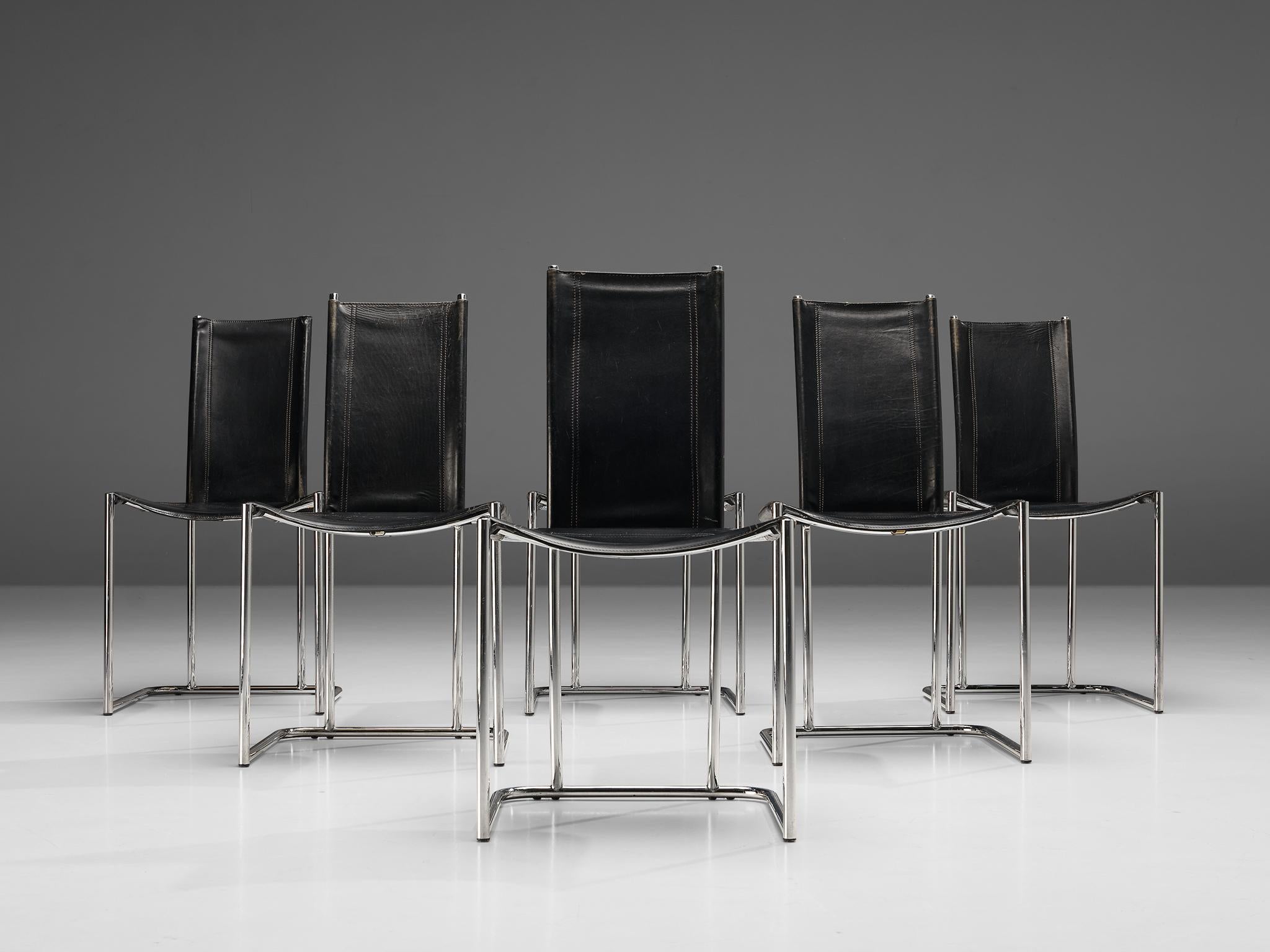 Mid-Century Modern Thema Italy Ensemble de six chaises de salle à manger en acier tubulaire et cuir noir  en vente