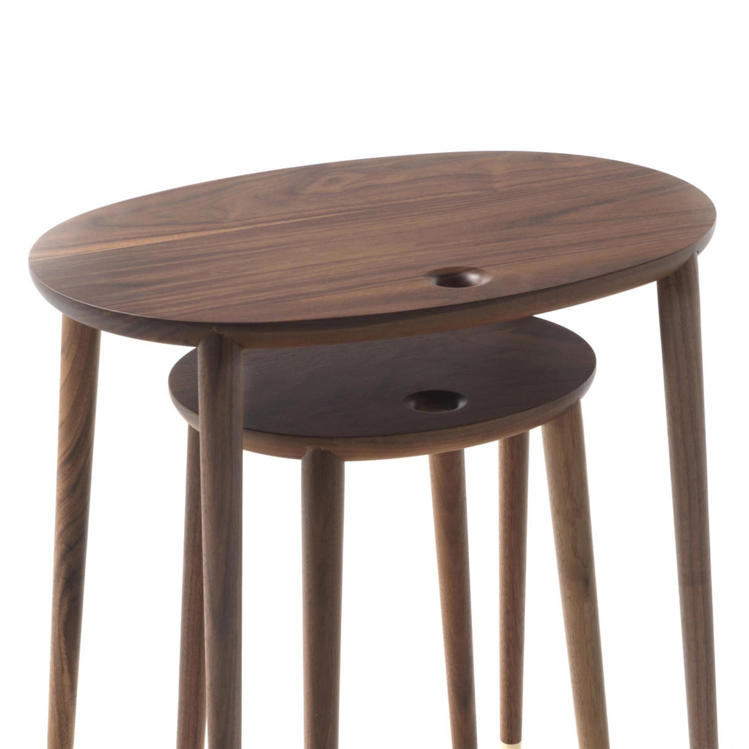 Maple Thema Set of 2 Side Table For Sale