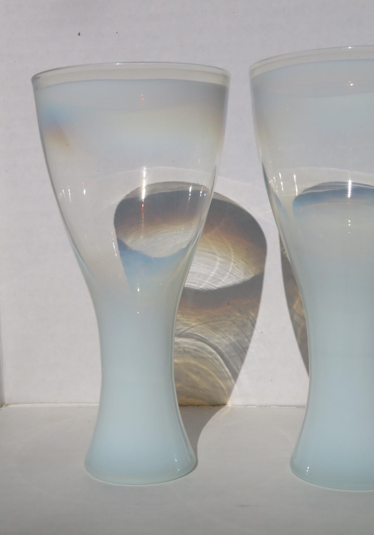 Mid-20th Century Theme Formal Line Footed Glasses Designed by Russel Wright for Yamato China 60's