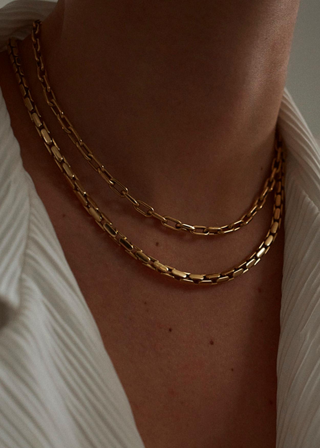 Theo Elongated Chain Necklace 14k Solid Yellow Gold In New Condition For Sale In Los Angeles, CA