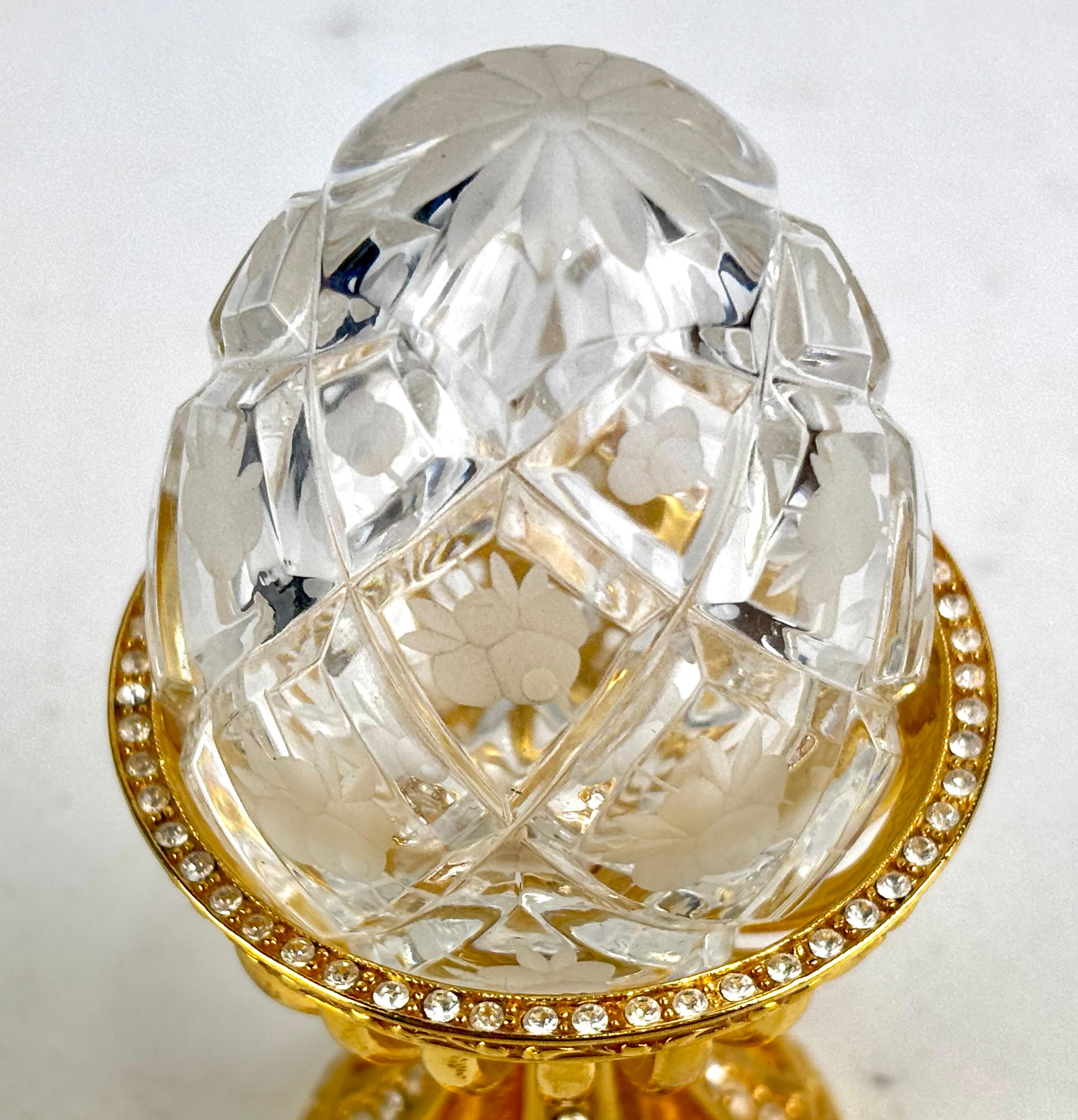 Fabergé - Huevo de cristal de roca y bronce -  Con certificado y caja original For Sale 7