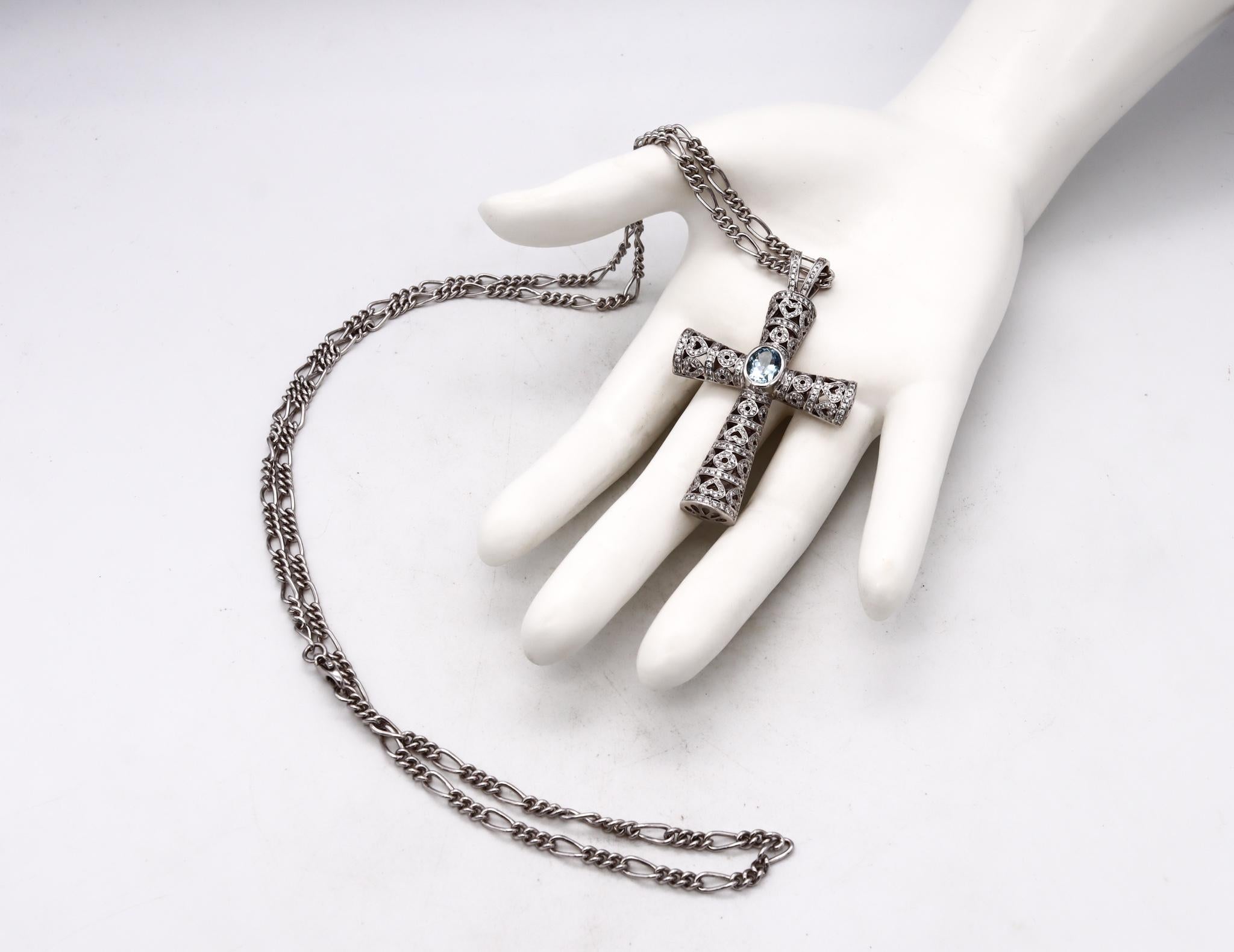 A chain and a cross designed by Theo Fennel.

Modern pieces created by the British goldsmith Theo Fennell. This suite has been crafted in solid white gold of 18 karats and finished with very high polished surfaces.

Mount in the center into a bezel,