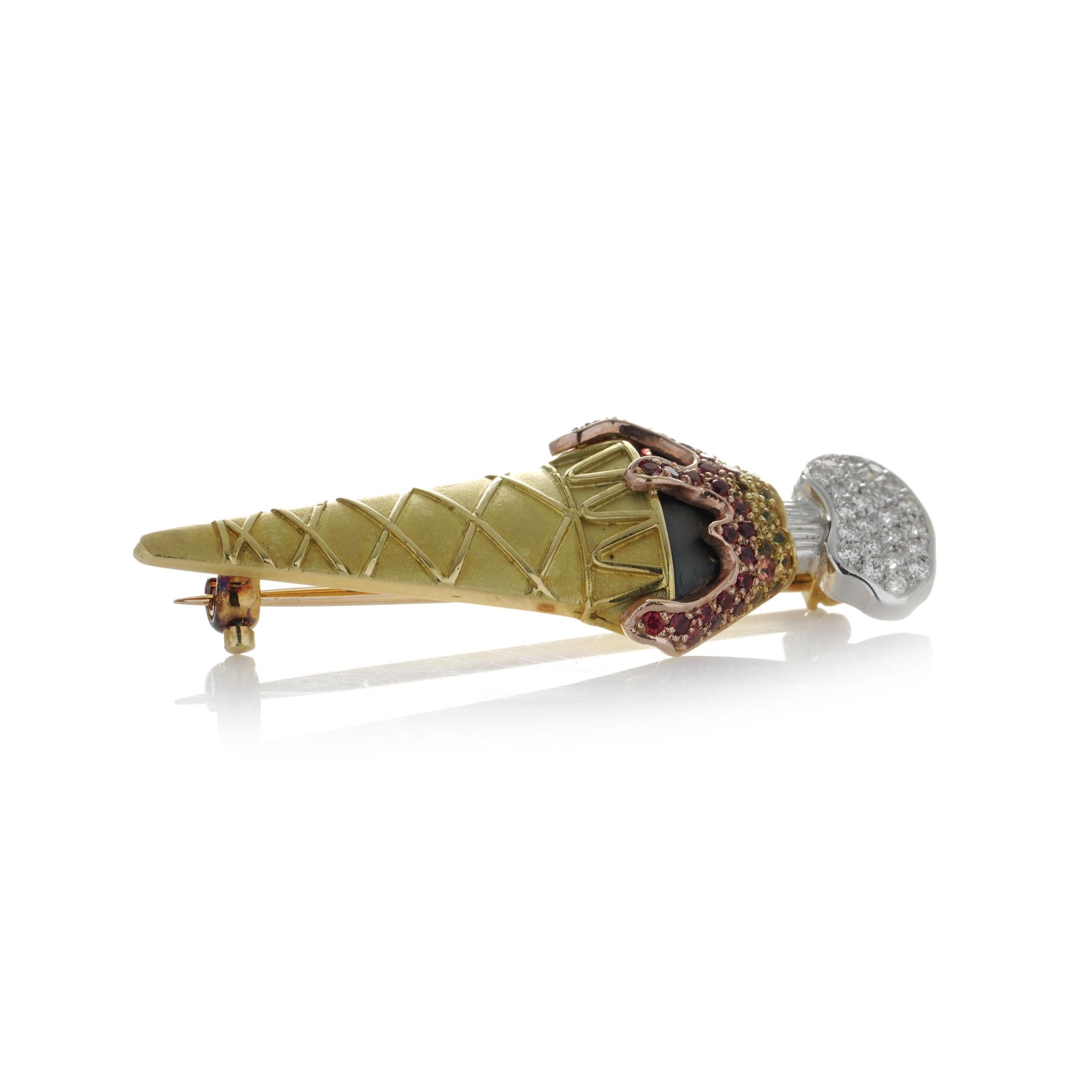 Theo Fennell 18kt gold gelato brooch For Sale 1
