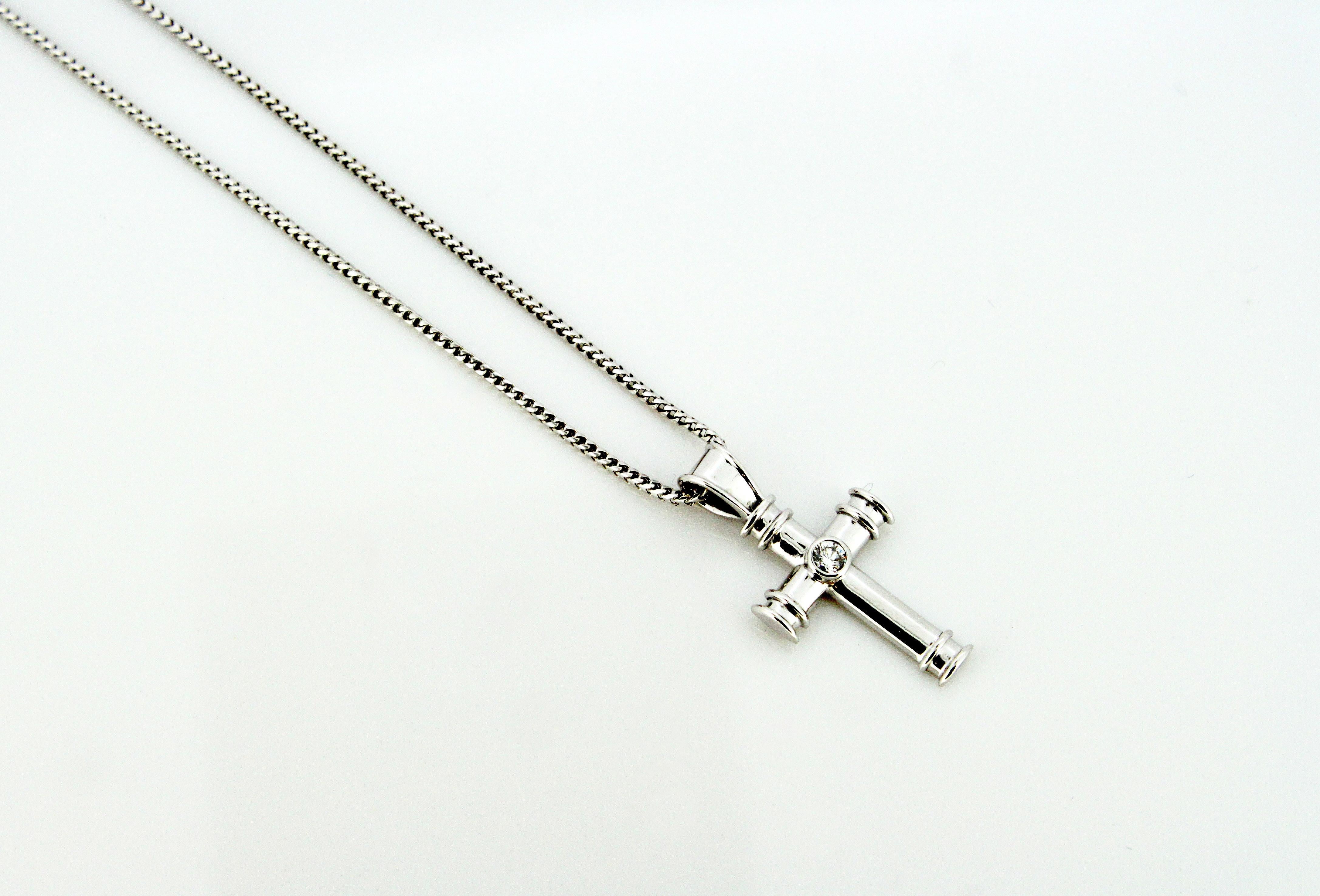 Theo Fennell 18 Karat White Gold Cross Pendant and Necklace with Diamond In Good Condition In Braintree, GB