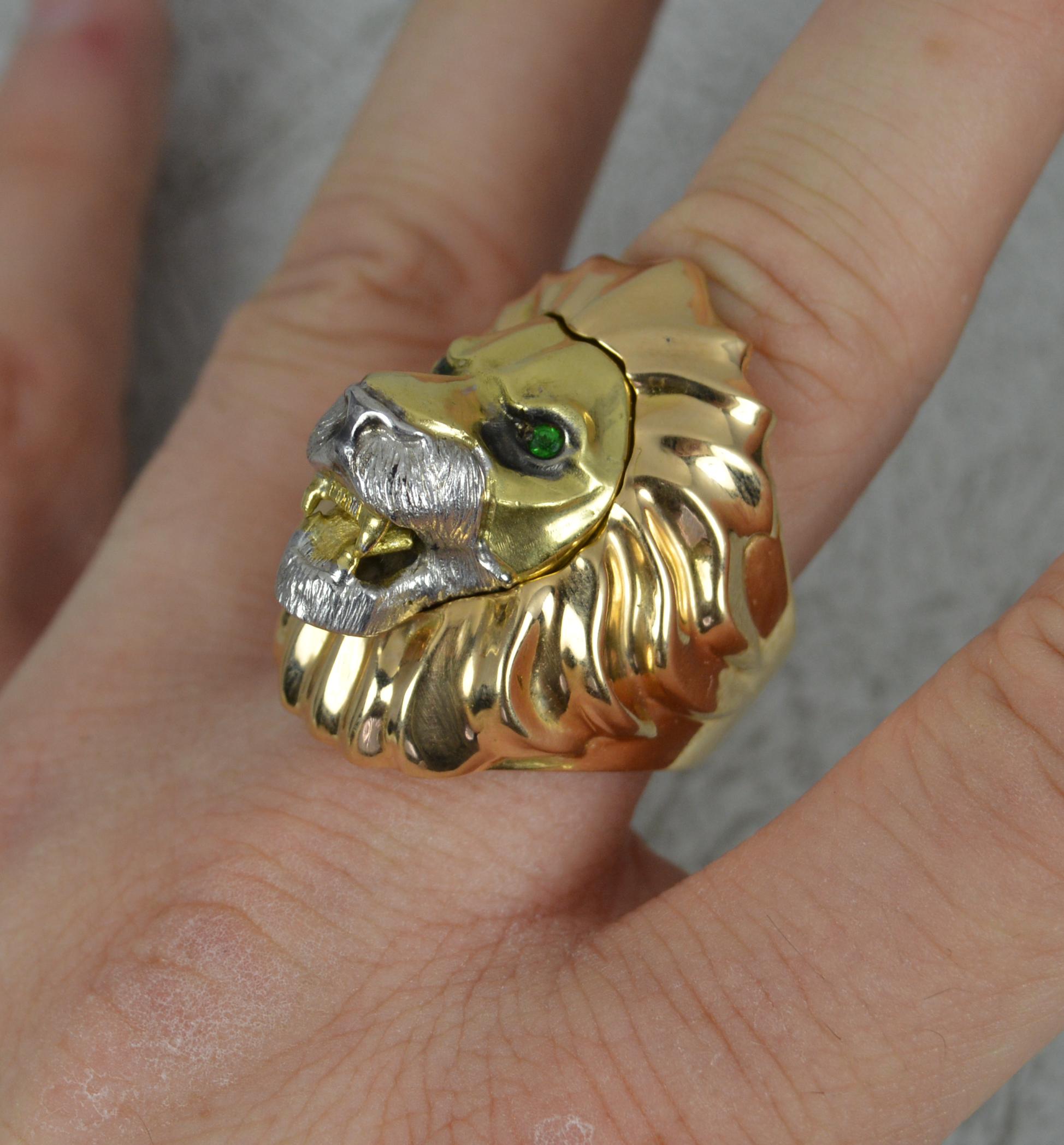 Women's or Men's THEO FENNELL Coraggio Heavy 18ct Gold Lion Head Ring inc Box For Sale