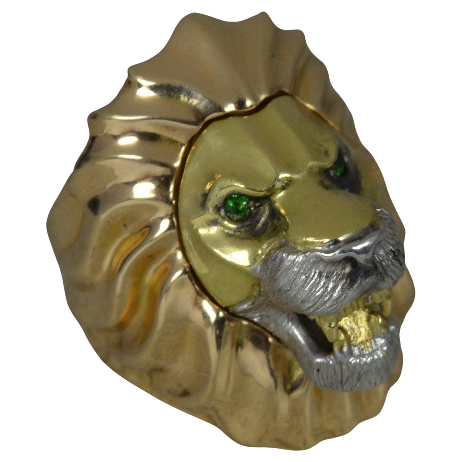 THEO FENNELL Coraggio Heavy 18ct Gold Lion Head Ring inc Box For Sale