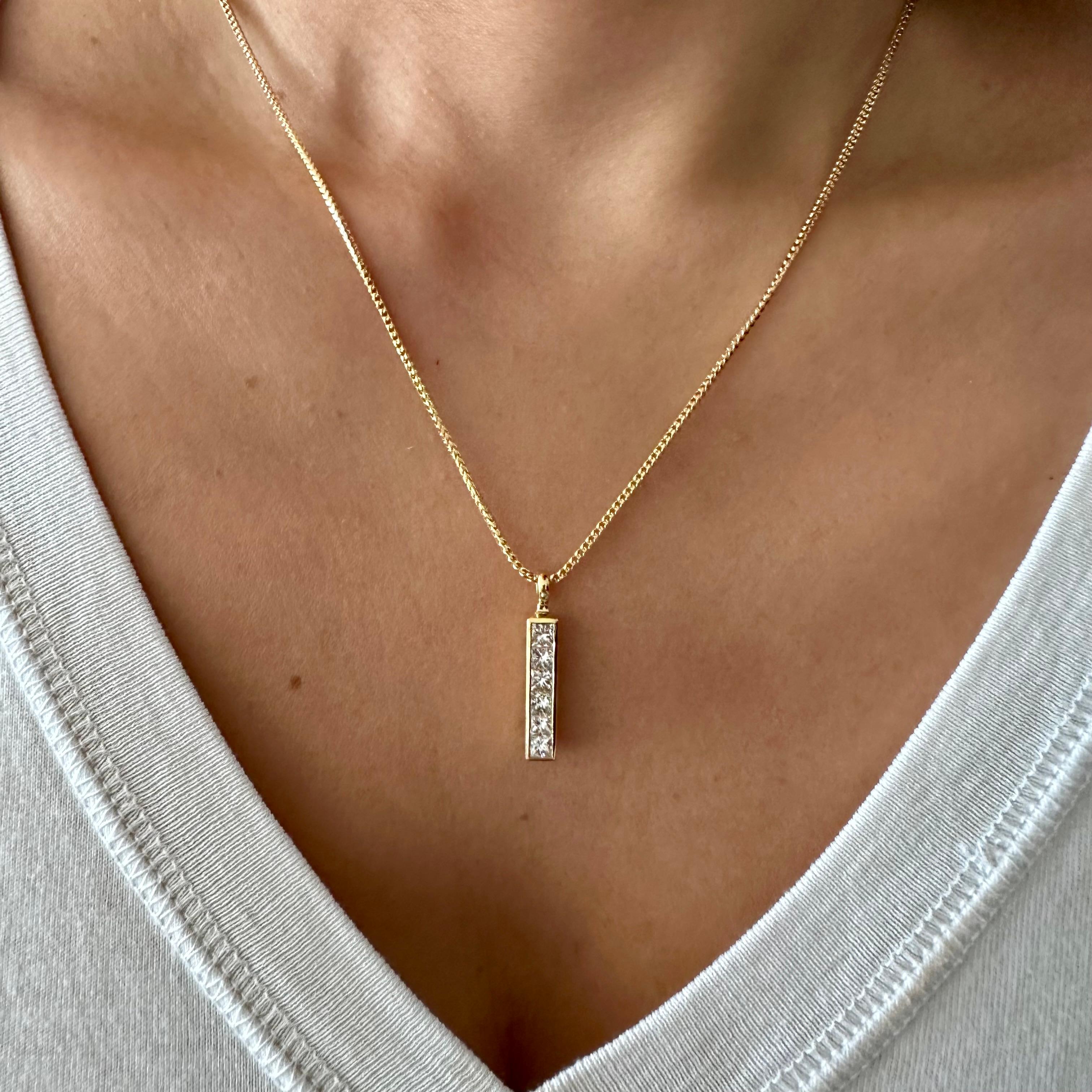 Theo Fennell Pendentif et chaîne en or jaune 18 carats avec diamants en vente 1