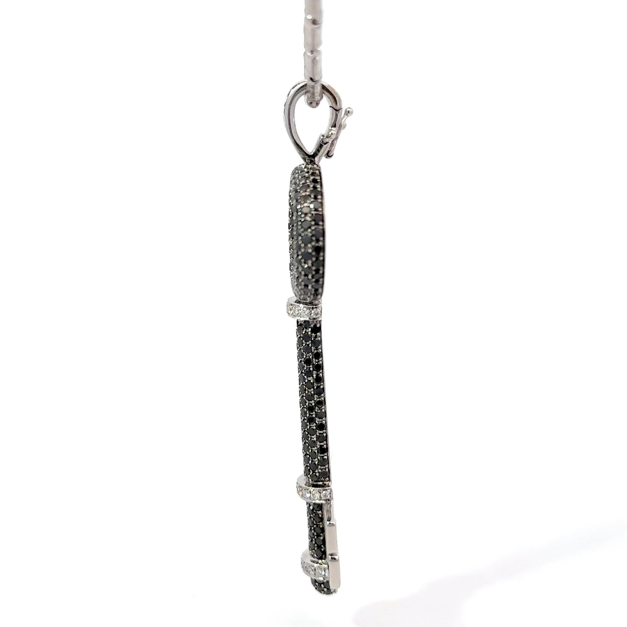 da uomo o donna Theo Fennell - Collana con ciondolo a forma di chiave di diamante grande in oro bianco 18 carati in vendita