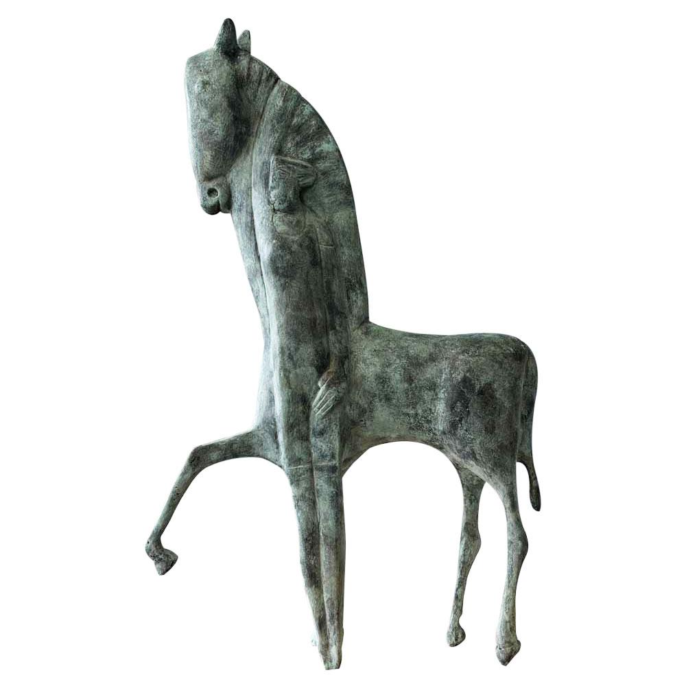 Theo Mackaay Figurative Sculpture – Pferde- und Frauen-Bronze-Skulptur, Tier Dame 