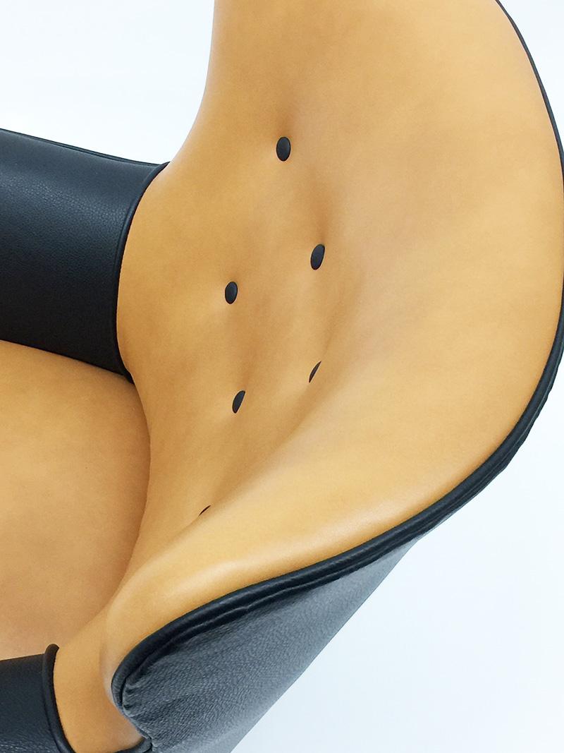Leather Lounge Chair by Theo Ruth for Artifort, 1950s In Good Condition For Sale In Delft, NL