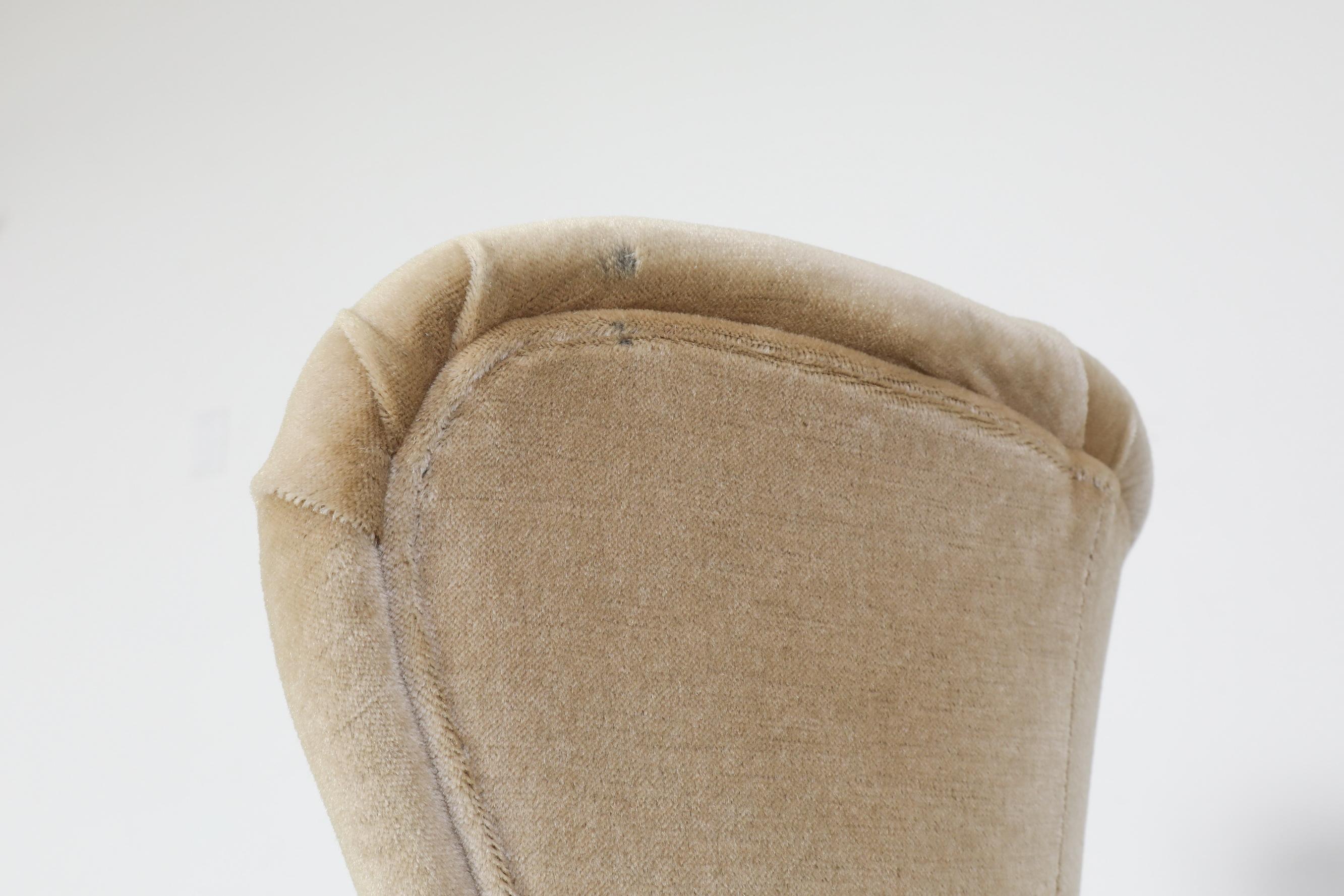 Silla de salón Theo Ruth de mohair beige para Artifort, mediados del siglo XX holandés en venta 11