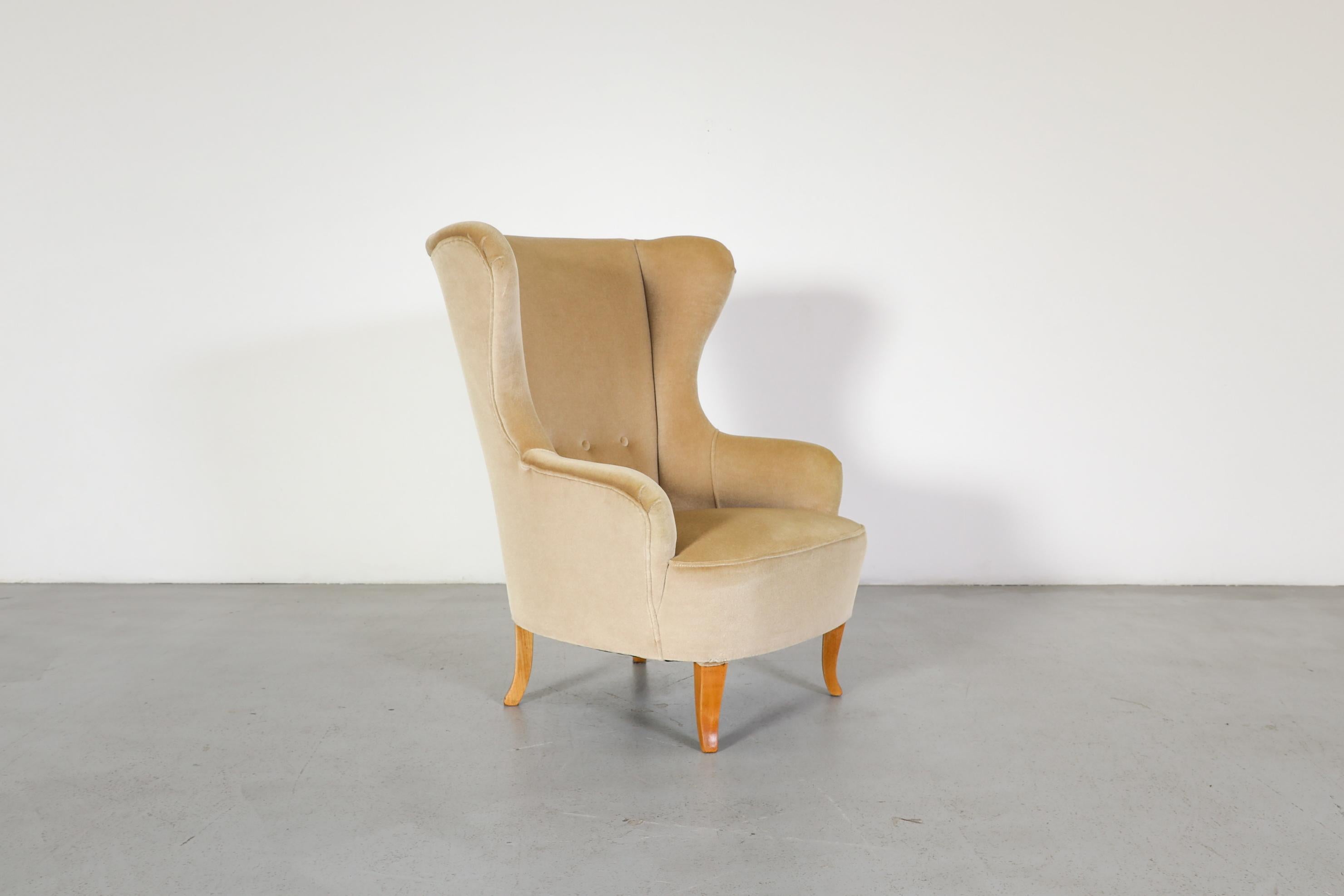 Silla de salón Theo Ruth de mohair beige para Artifort, mediados del siglo XX holandés en venta 3