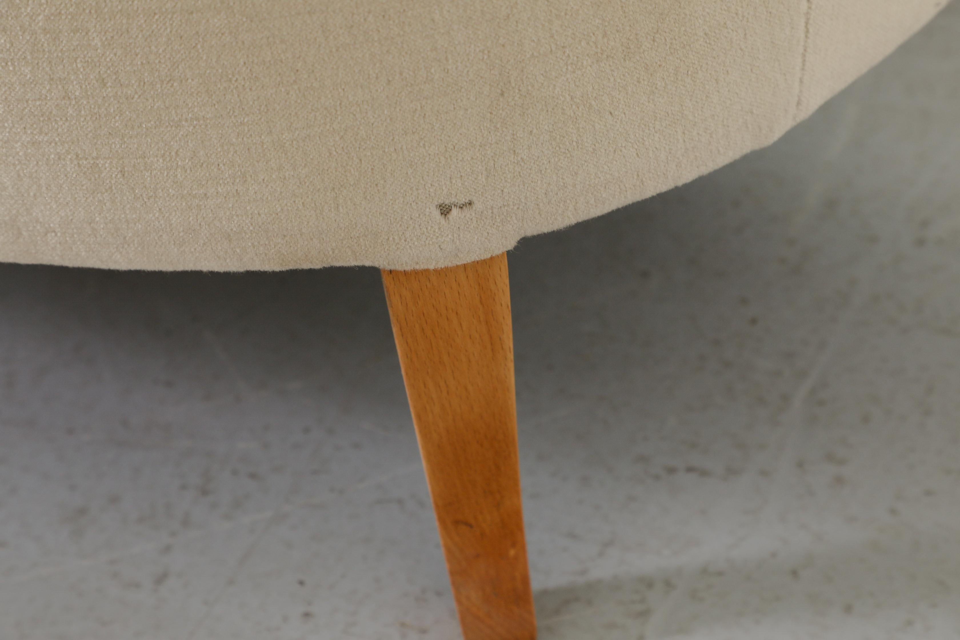 Theo Ruth Canapé en mohair beige pour Artifort en vente 13