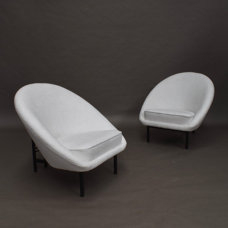 Theo Ruth f518 Armchair for Artifort New Upholstery, Netherlands, 1958 For Sale 9