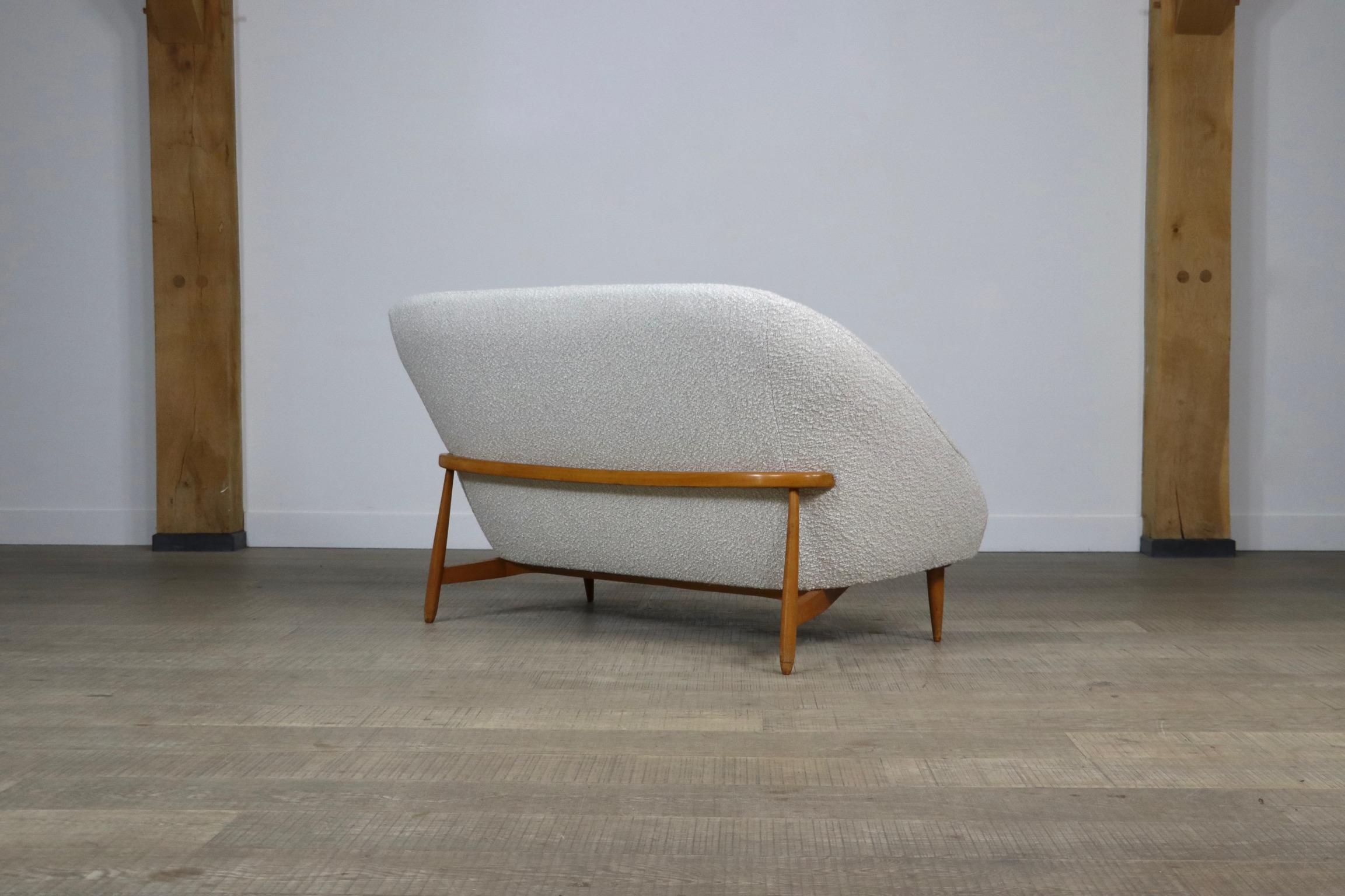 Theo Ruth for Artifort 115 Sofa in Bouclé and Oak, 1950s 7