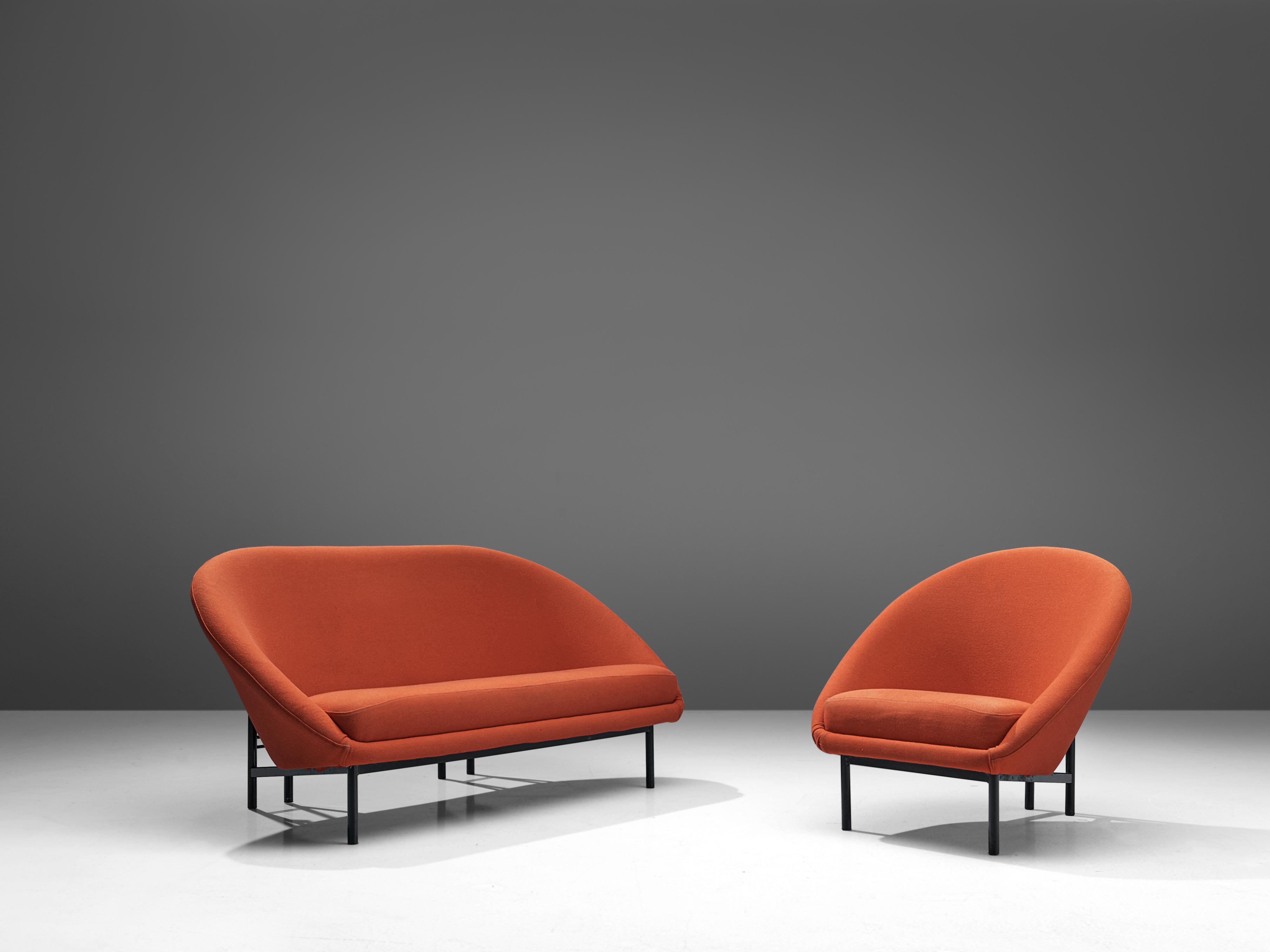 Theo Ruth für Artifort Sofa mit orange-roter Polsterung  im Angebot 2