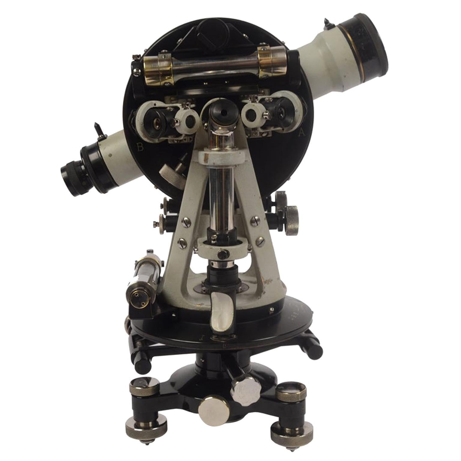 Surveyor Carl Zeiss en laiton antique de Theodolite des années 1920  Instrument de mesure