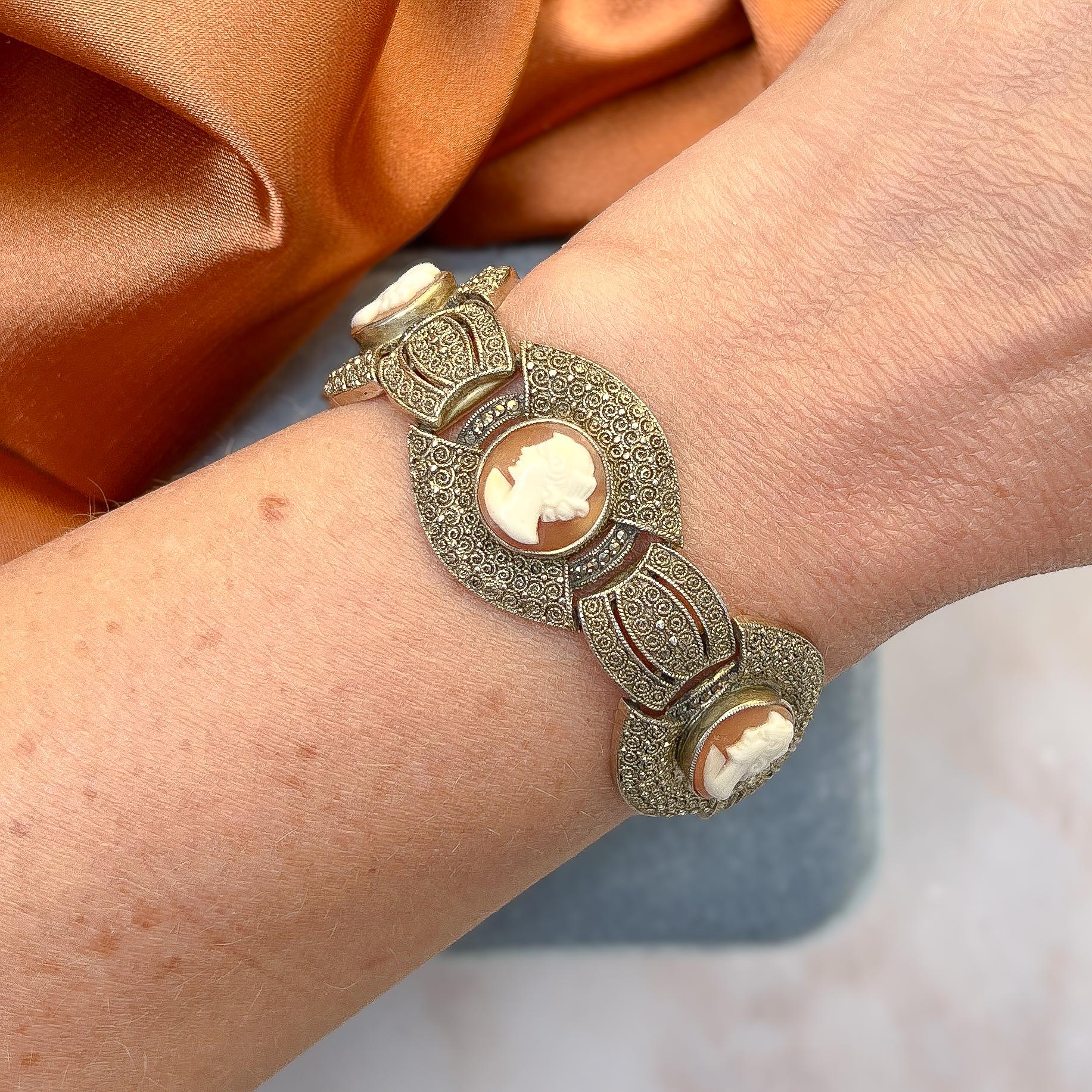 Theodor Fahrner 1930s Silver Gilt Vintage Cameo Bracelet In Excellent Condition For Sale In Skelmersdale, GB