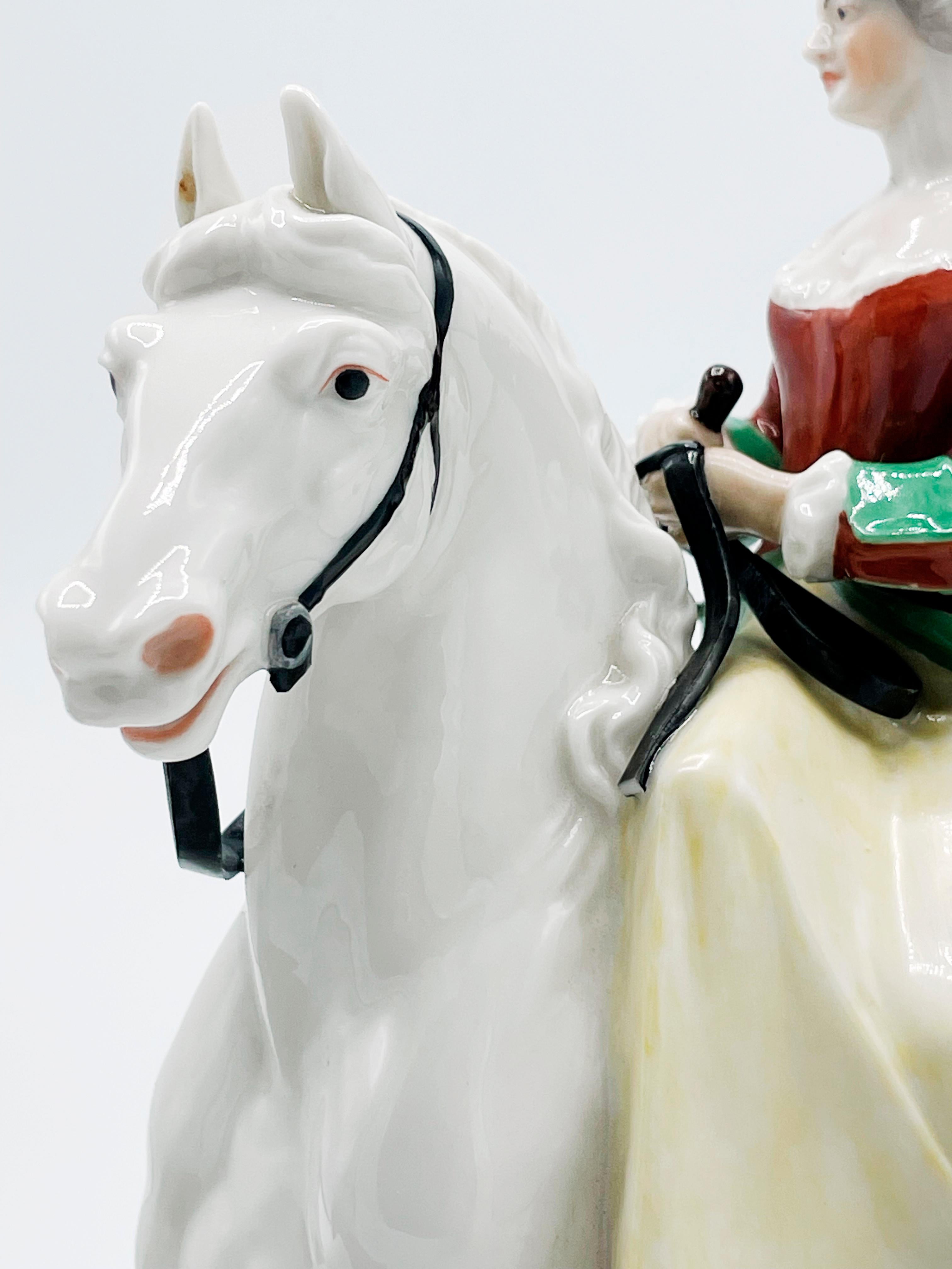 Hand-Painted Theodor Kärner figure Hunting rider pincess MARGARETHE V. Thurn and Taxis. For Sale
