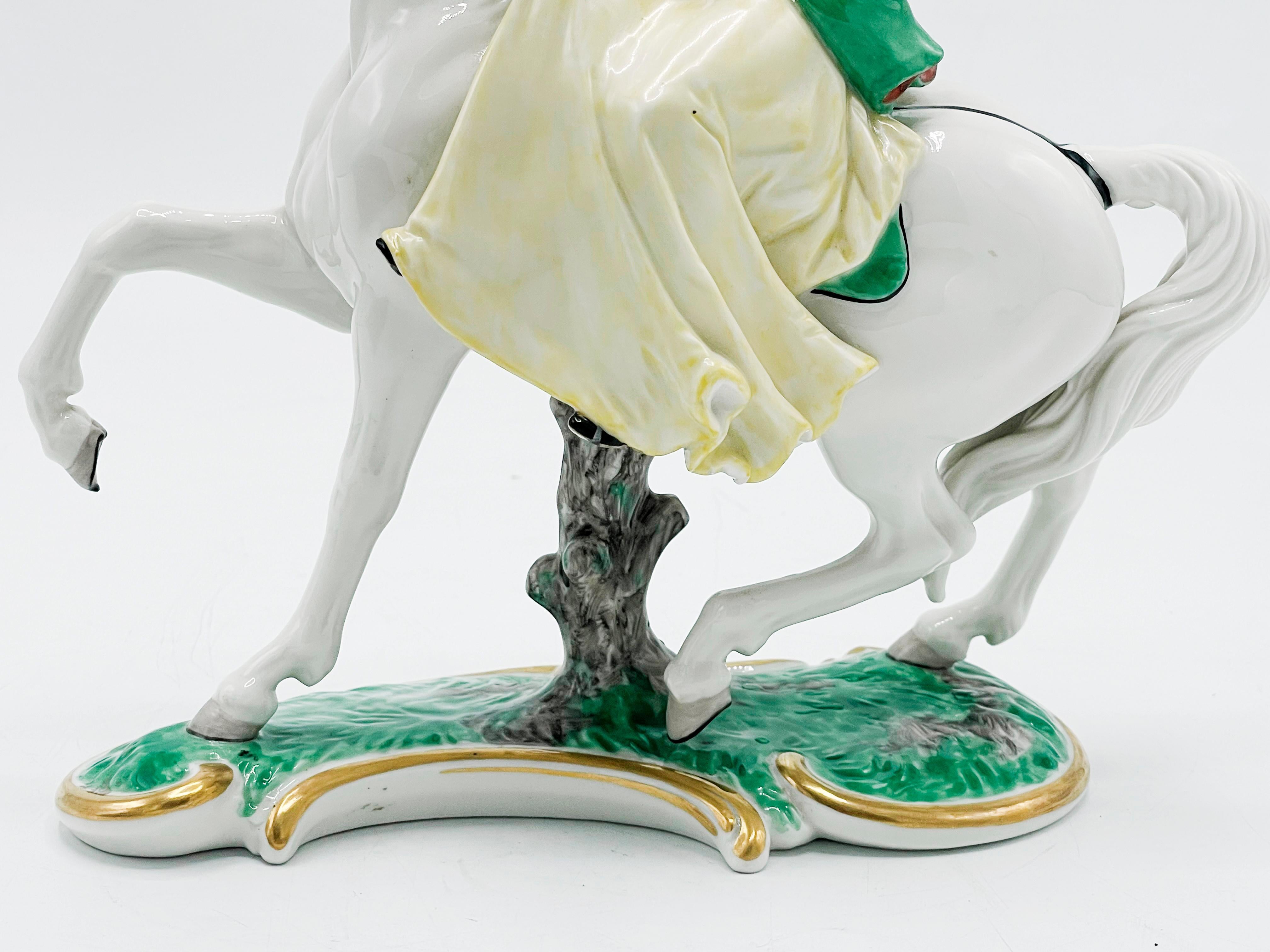 Theodor Kärner figure Hunting rider pincess MARGARETHE V. Thurn and Taxis. In Good Condition For Sale In Autonomous City Buenos Aires, CABA