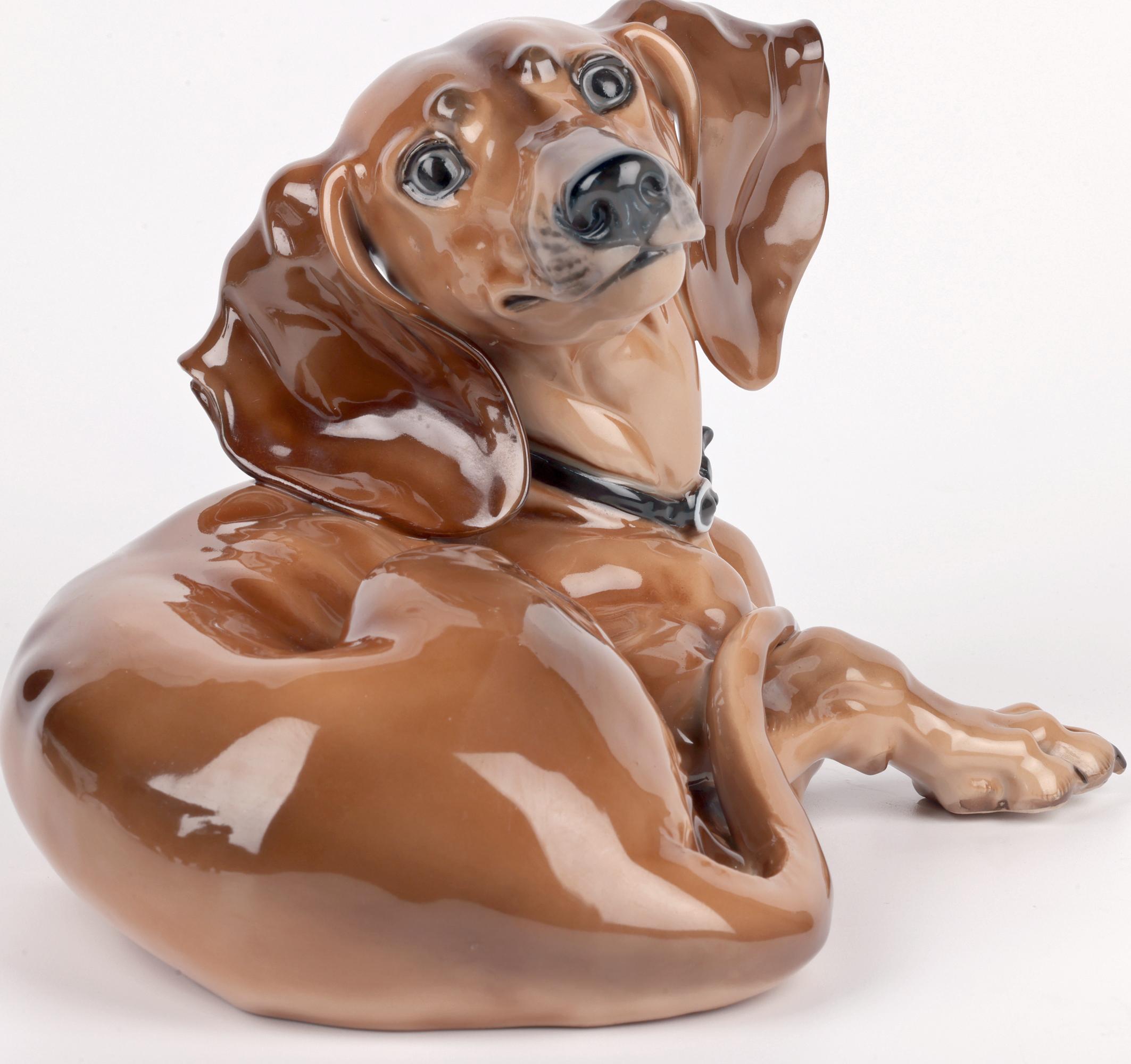 Theodor Karner for Rosenthal Rare Large Dachshundain Porcelain Figure en vente 8