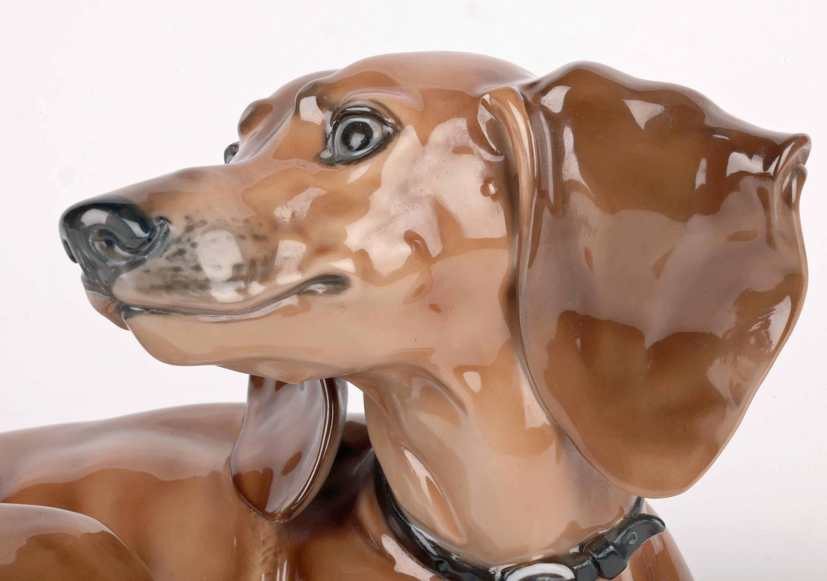 Theodor Karner for Rosenthal Rare Large Dachshundain Porcelain Figure en vente 10