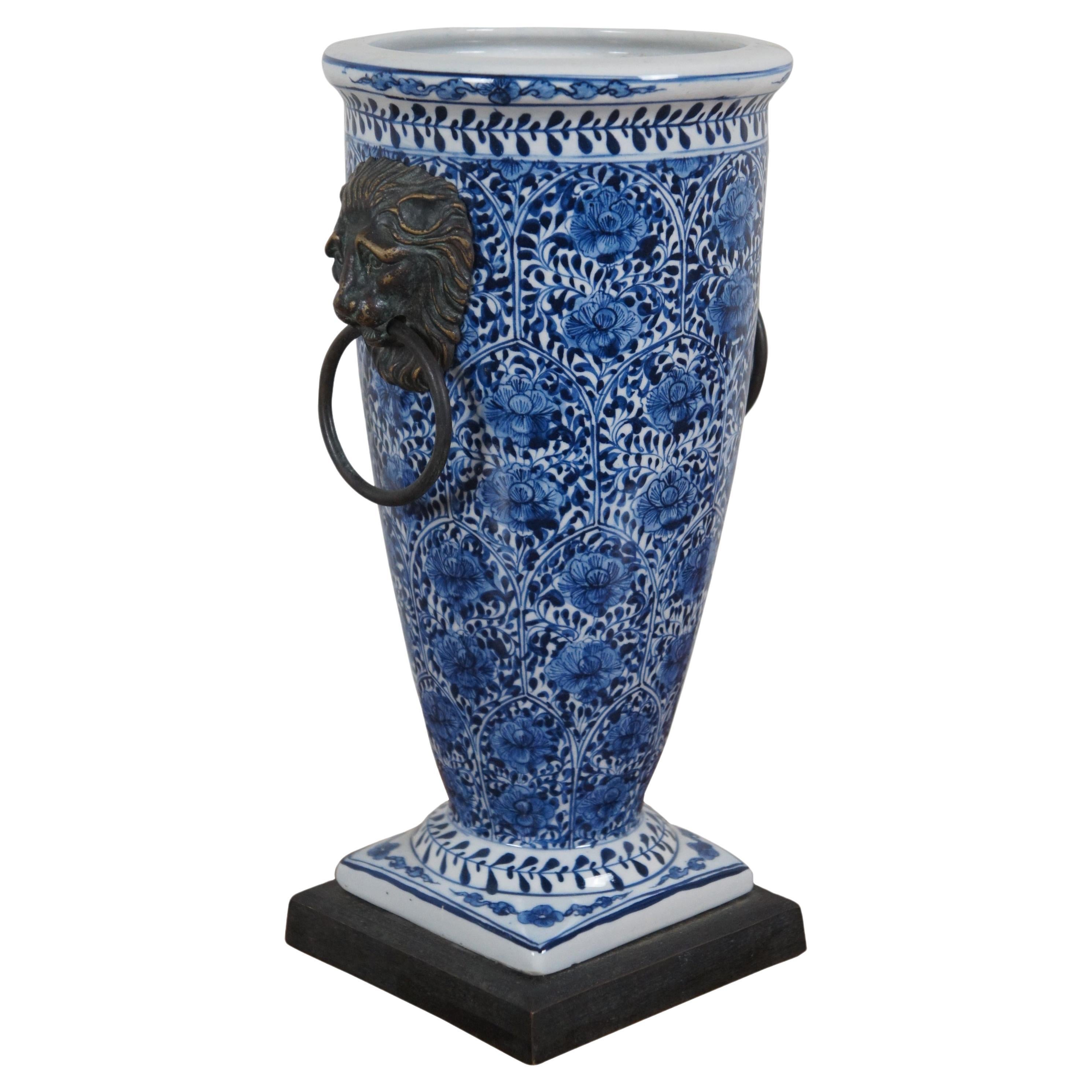 Theodore Alexander Blue & White Porcelain Lion Head Handle Mantel Vase Urn 12" For Sale