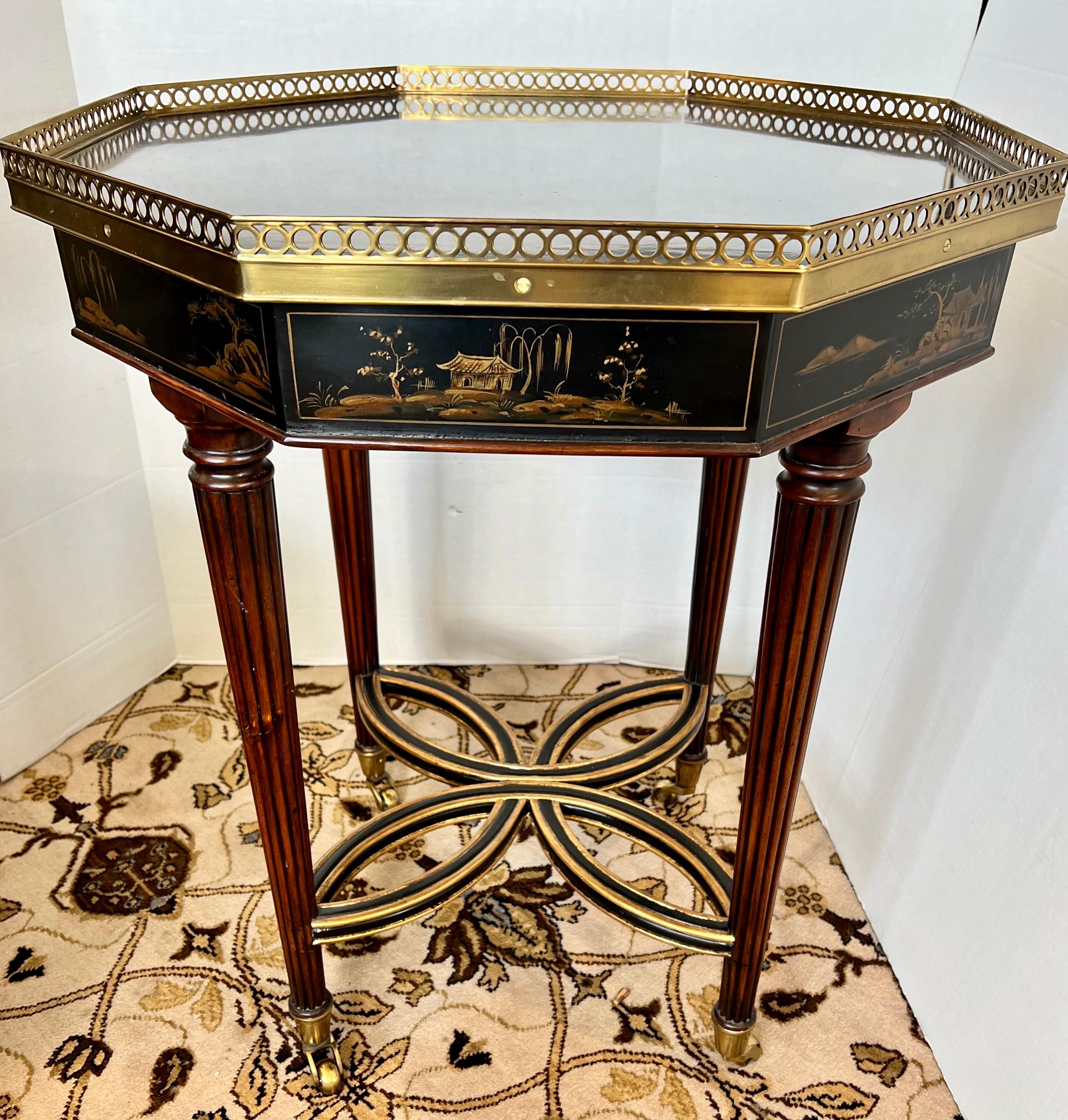 Contemporary Theodore Alexander Chinoiserie Octagonal Black Lacquered and Gold Accent Table