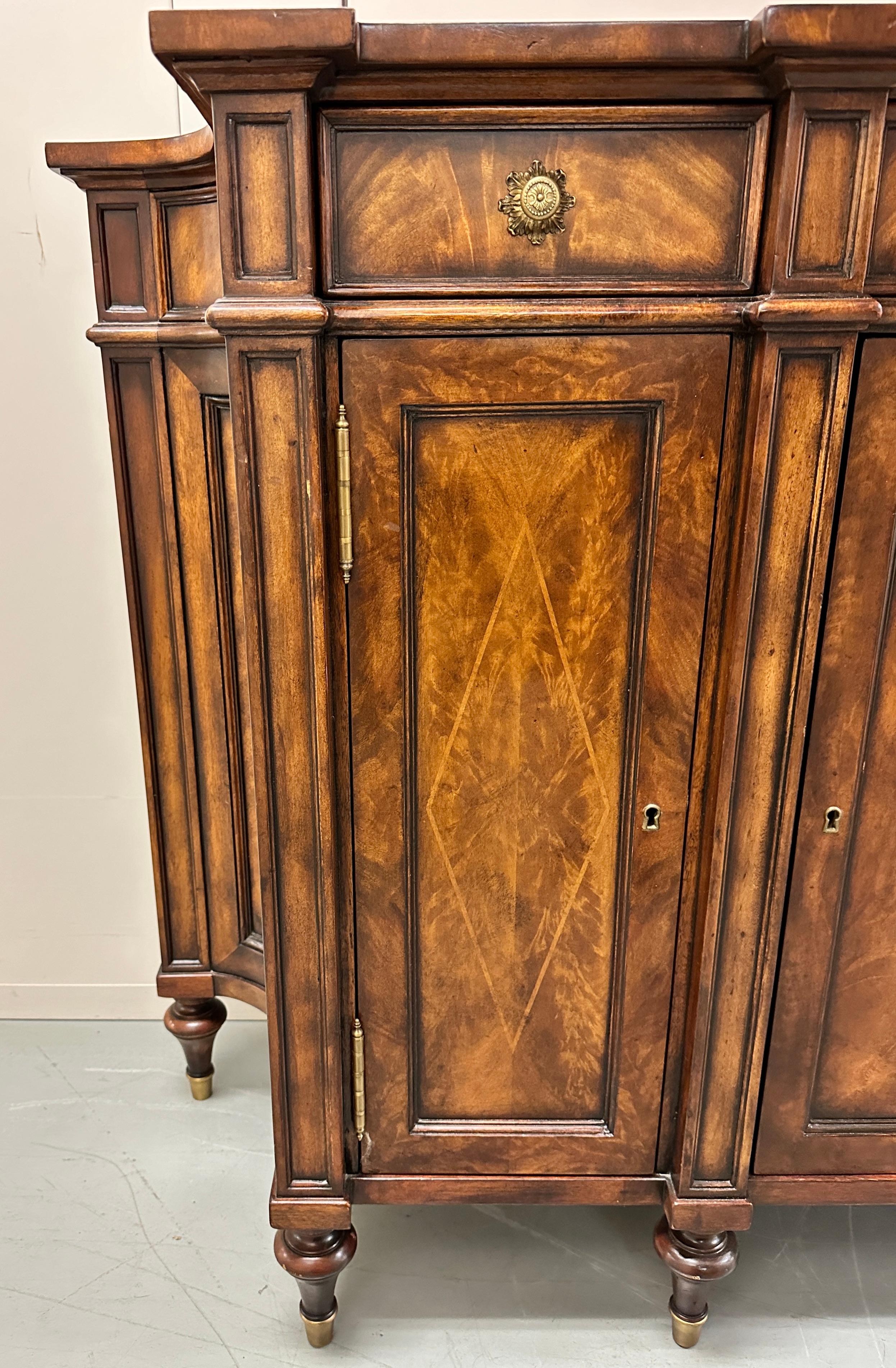 Theodore Alexander Concave Side Cabinet Sideboard In Good Condition For Sale In Norwood, NJ