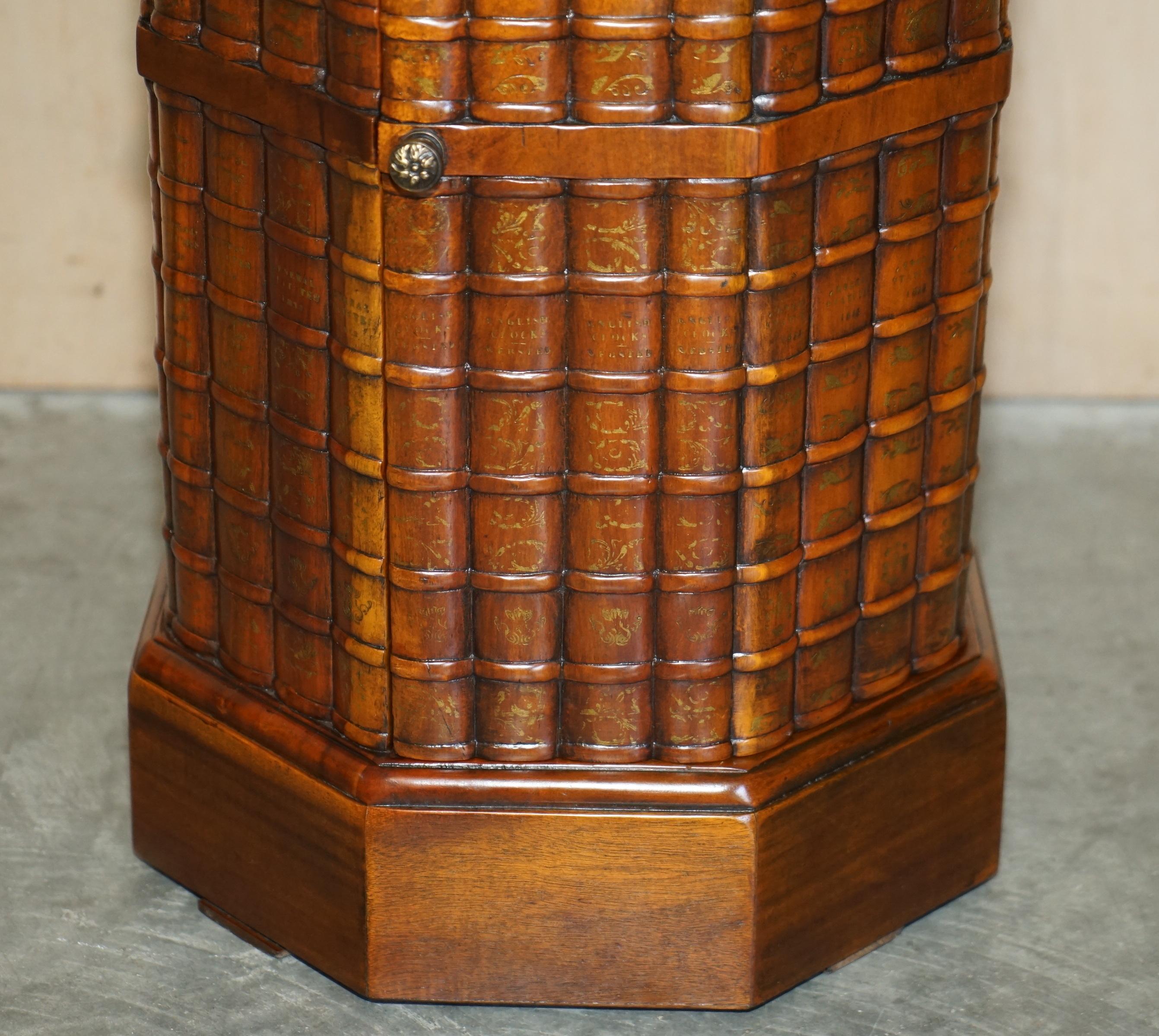 English Theodore Alexander Faux Book Side End Lamp Wine Table Brown Leather Top
