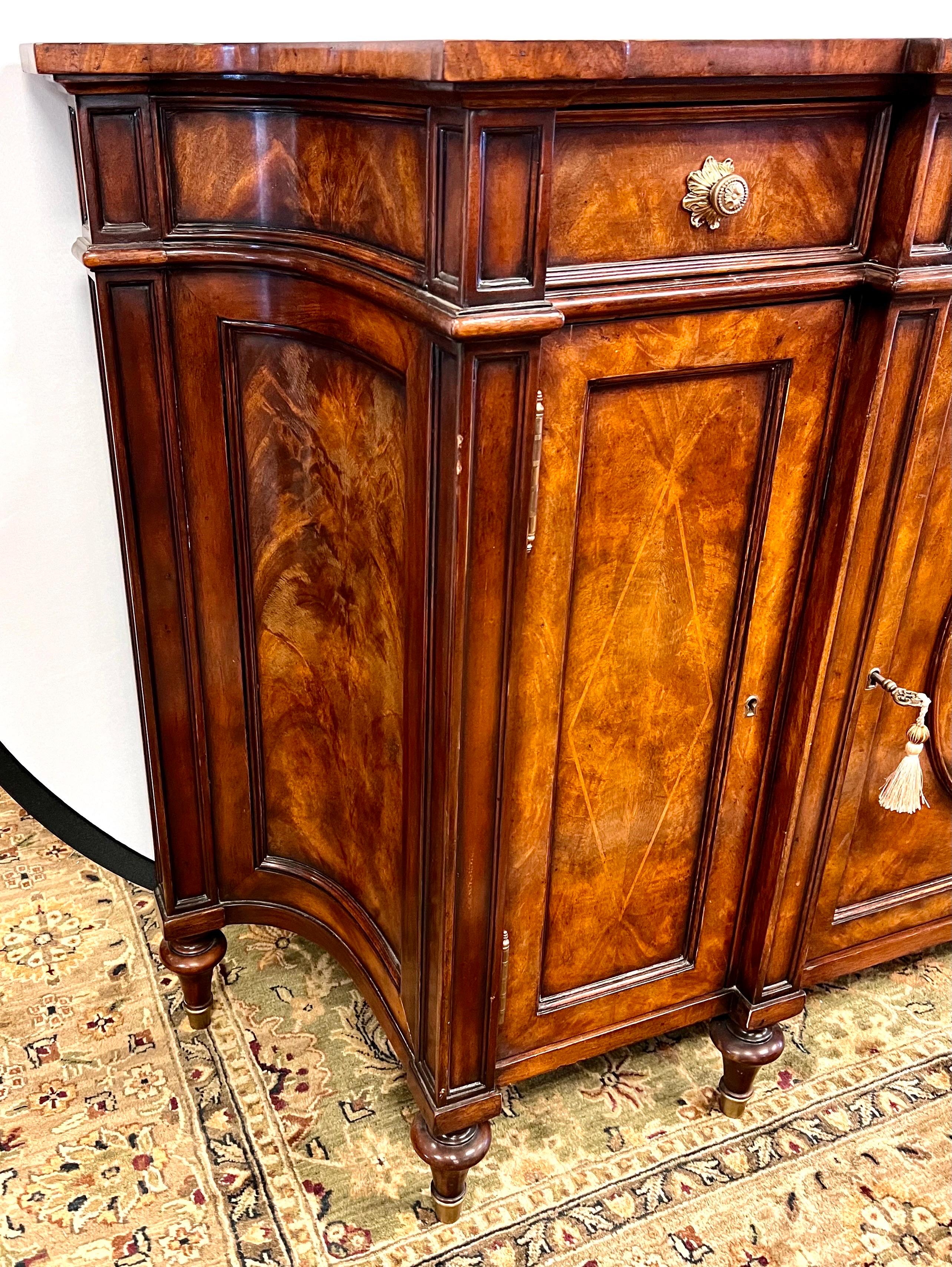 Theodore Alexander Flame Mahogany Concave Credenza Sideboard Buffet In Good Condition In West Hartford, CT