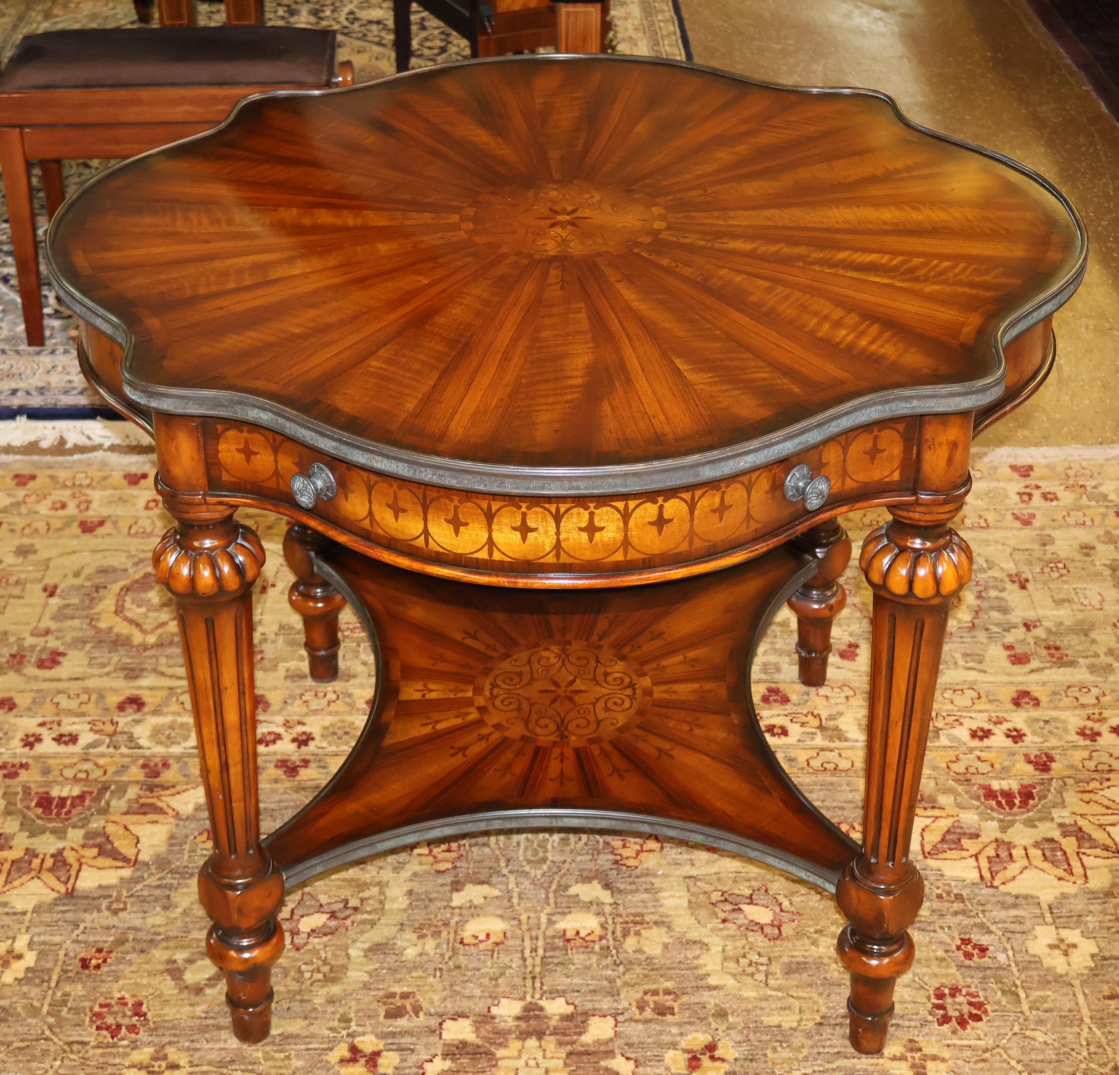 Theodore Alexander French Style Inlaid Burled Walnut Lamp End Center Table For Sale 4