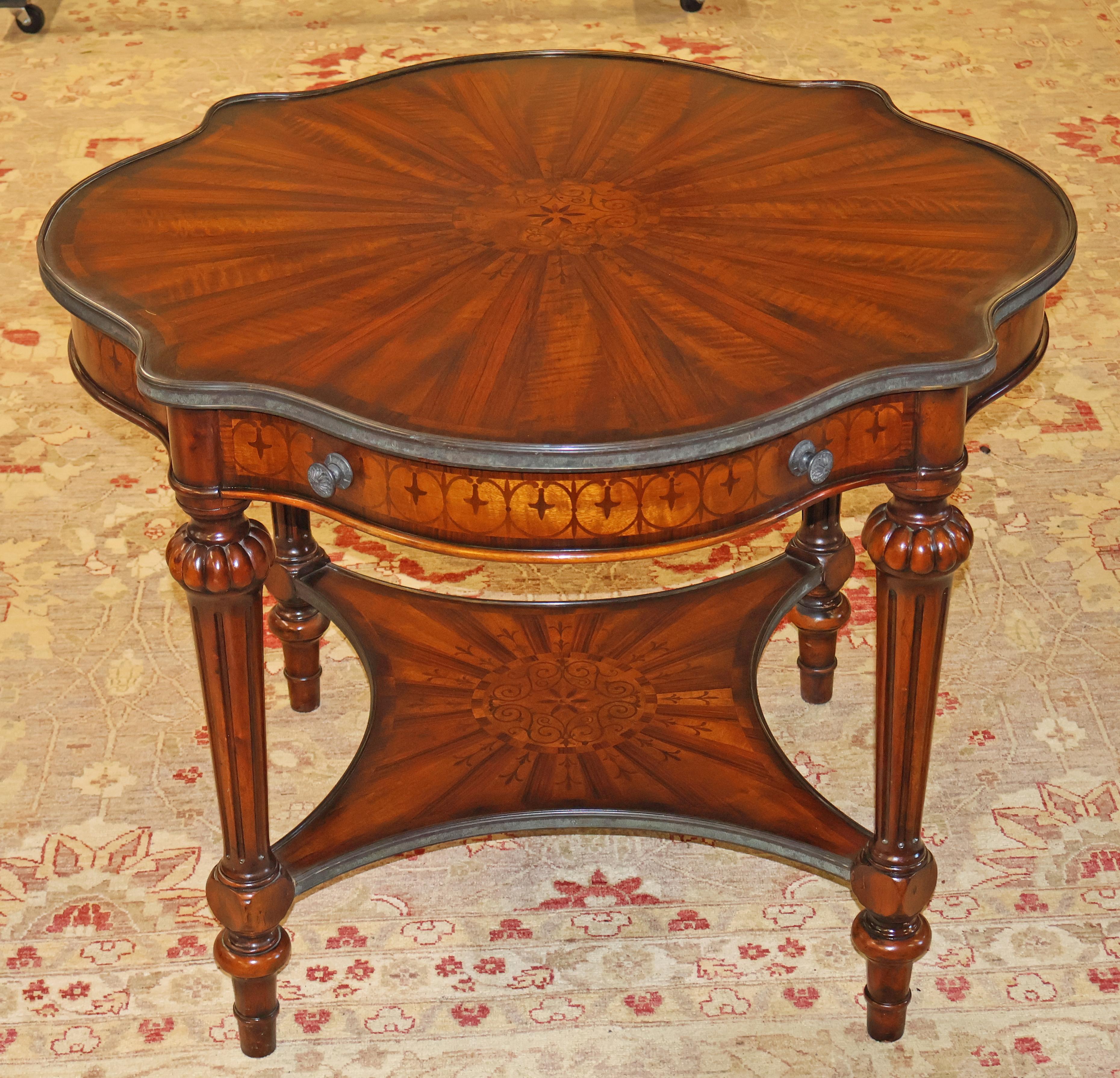Theodore Alexander French Style Inlaid Burled Walnut Lamp End Center Table For Sale 3