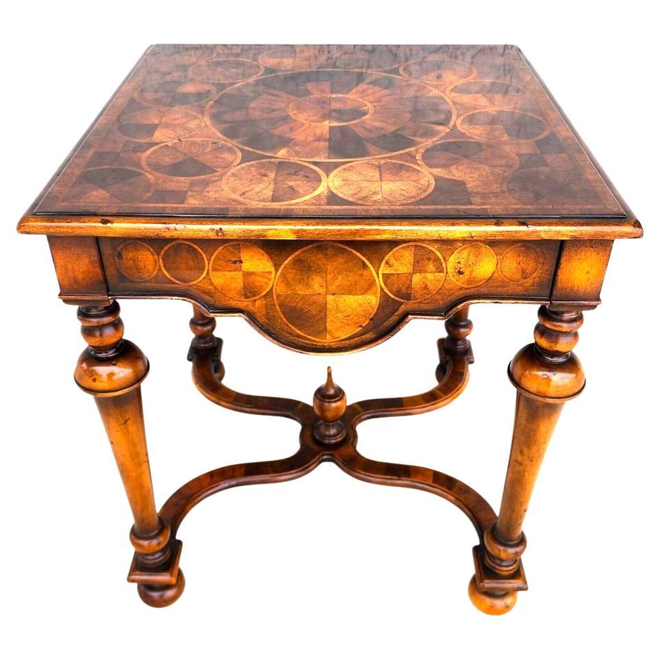 Theodore Alexander Lamp Table For Sale