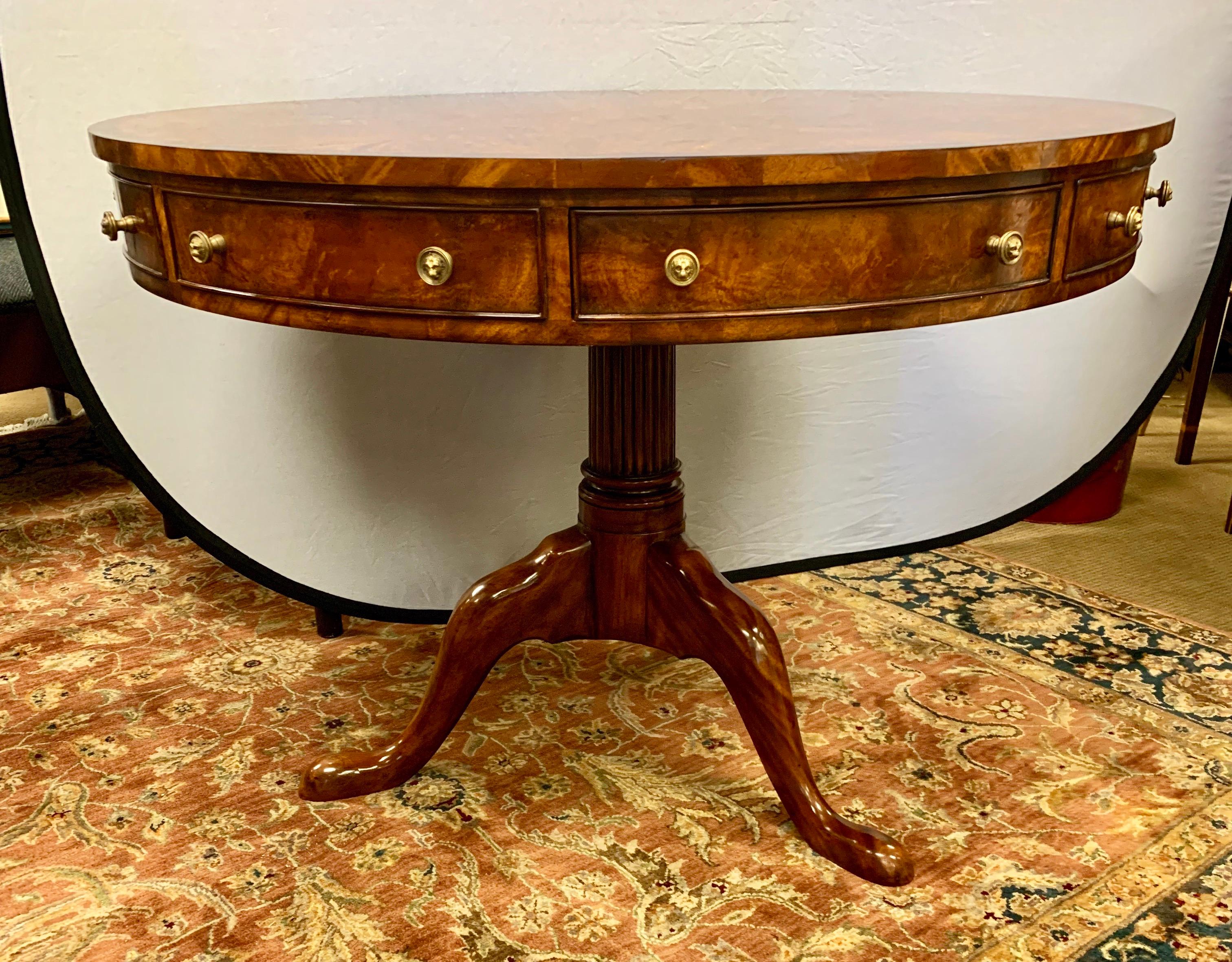 Theodore Alexander Signed Althorp Mahogany Round Center, Game or Dining Table In Good Condition In West Hartford, CT