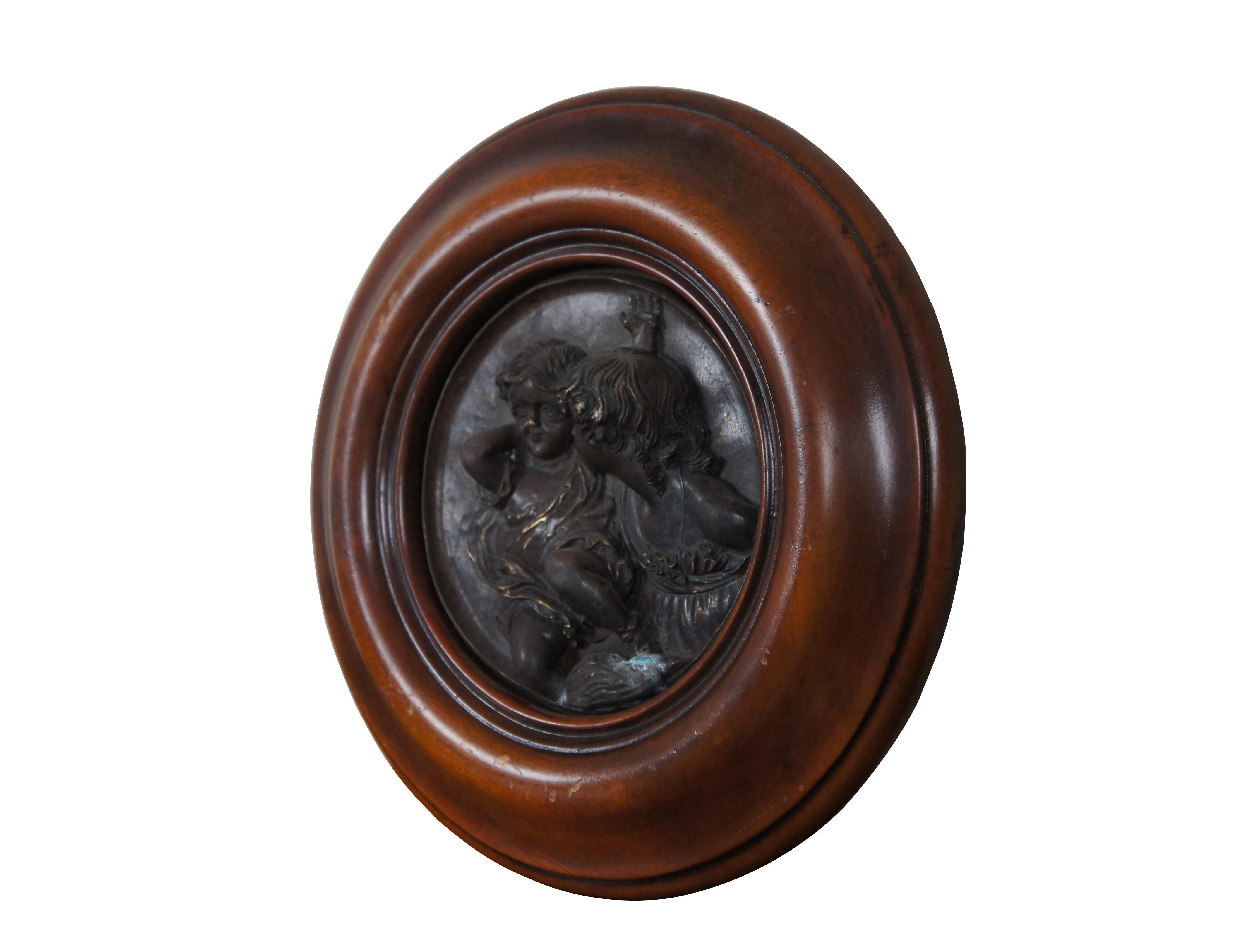 Theodore Alexander Placa en bajorrelieve de bronce nogal Calmady Children 11