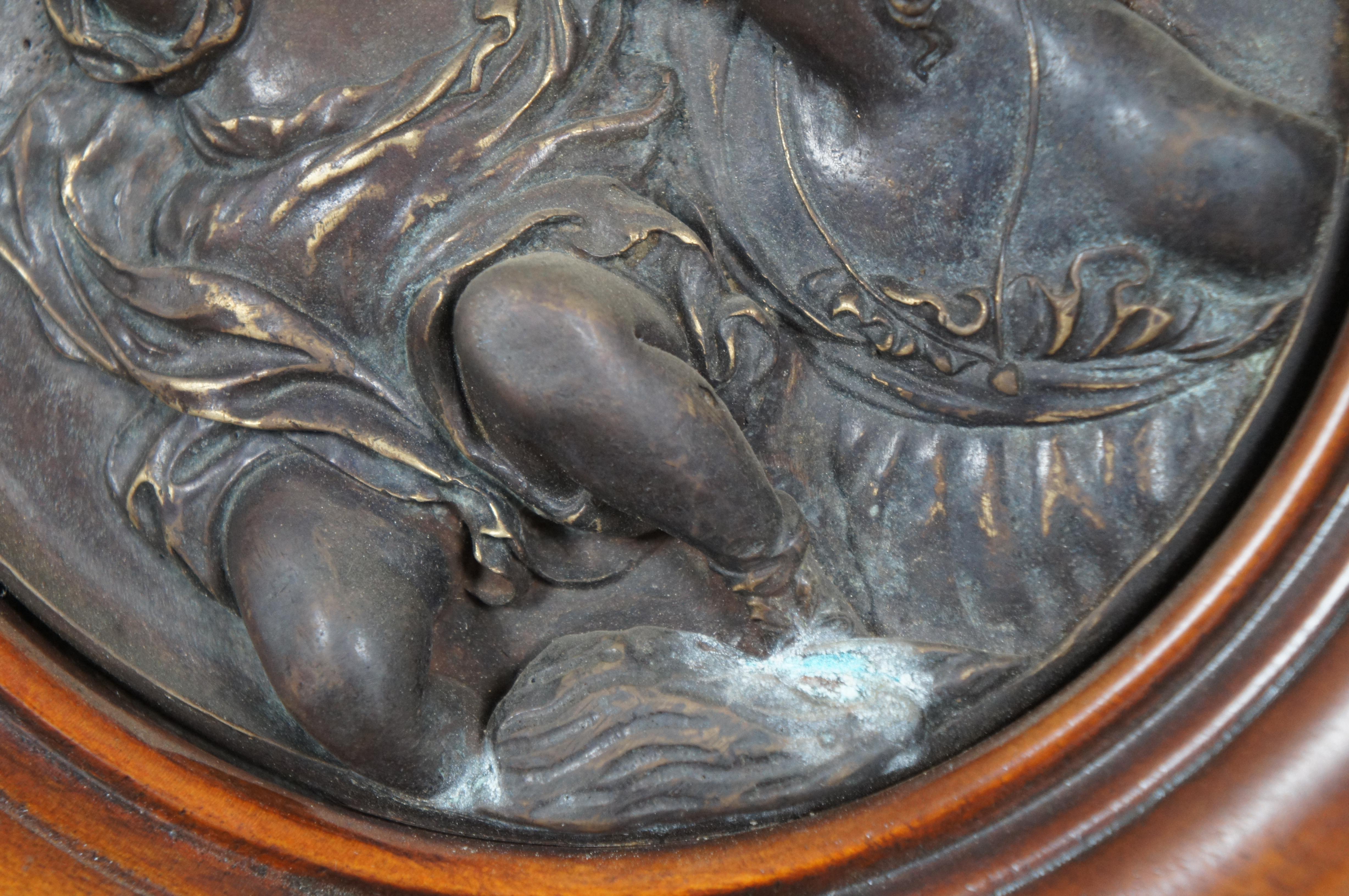 Theodore Alexander Placa en bajorrelieve de bronce nogal Calmady Children 11