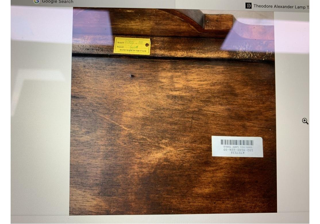 Table d'appoint de style anglais Theodore Alexander William & Mary en vente 5