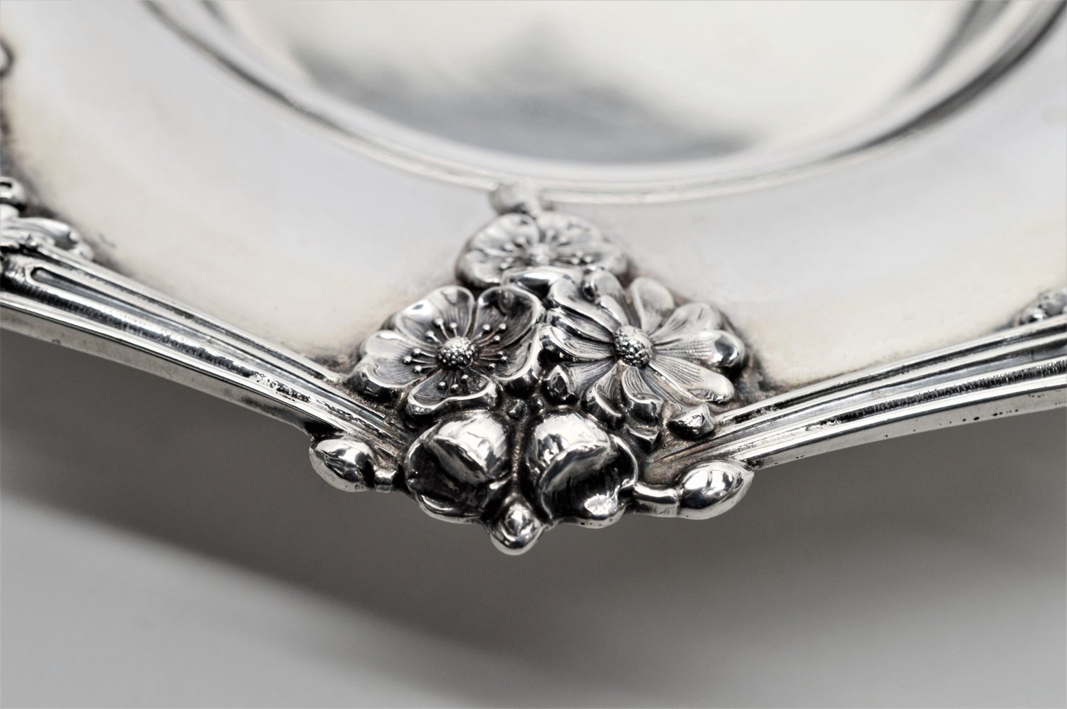 Theodore B. Starr Sterling Silver Bowl For Sale at 1stDibs | koppel georg  jensen, theodore starr