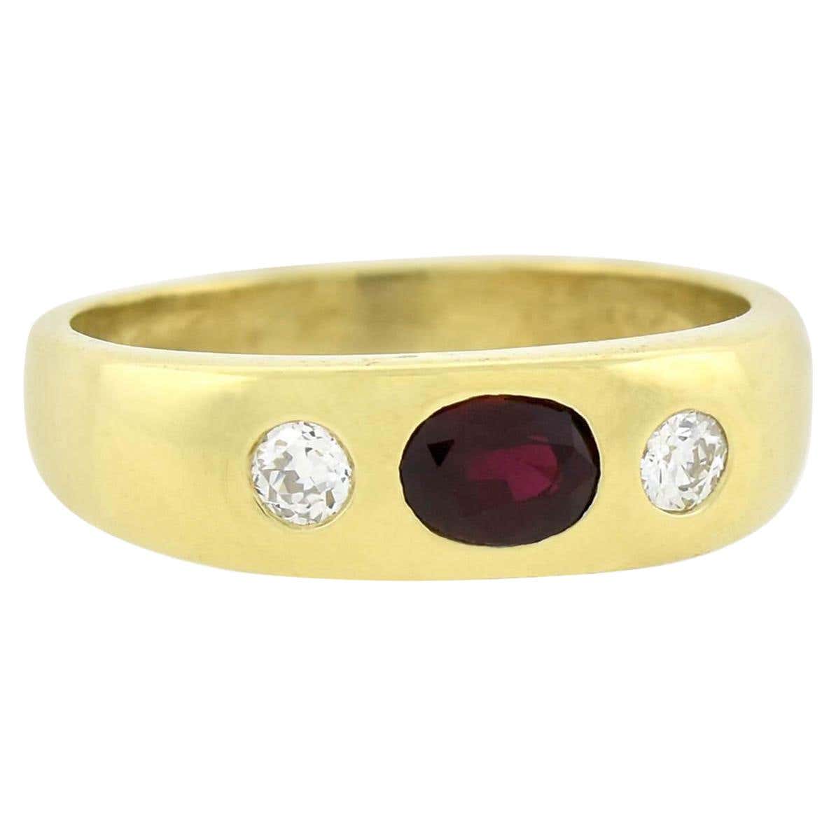 Theodore B. Starr Victorian Burma Ruby and Diamond 3-Stone Ring at 1stDibs