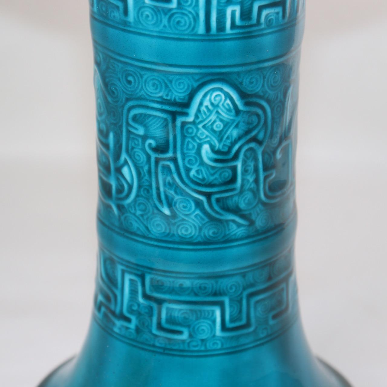 Theodore Deck (1823-1891) , A Chinese Archaïc Taste Blue Faience Vase circa 1875 3