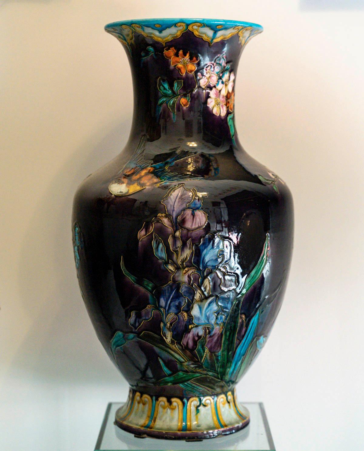Émaillé Théodore CIRCA (1823-1891), Impressionnant vase de la Faïence émaillé, vers 1875 en vente