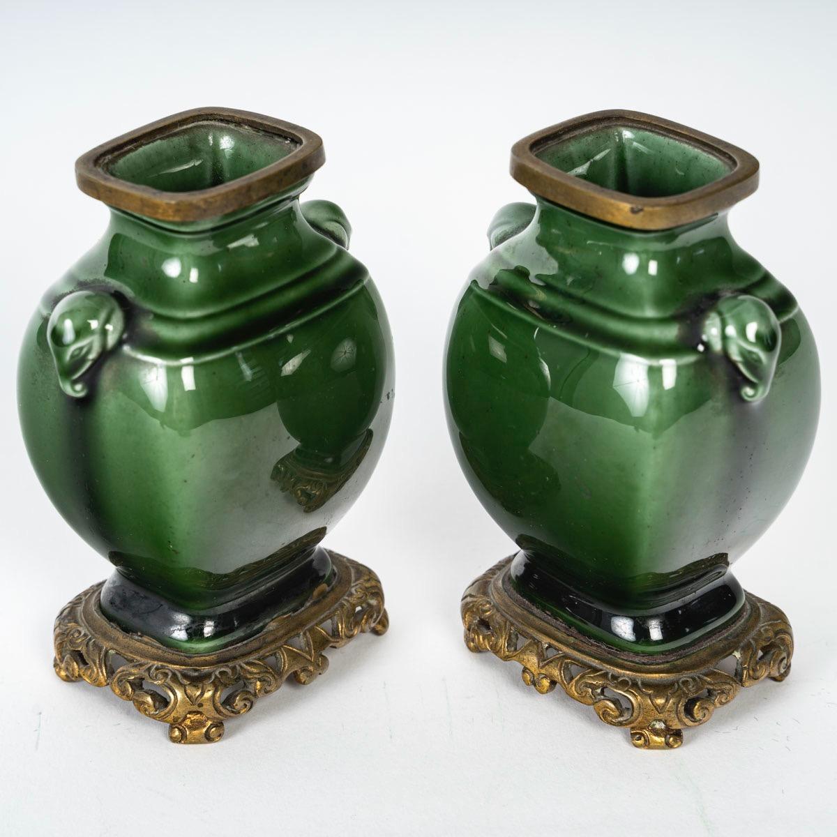 Théodore Deck (1823-1891), Miniature Fayence-Vasenpaar um 1870 (Chinoiserie) im Angebot