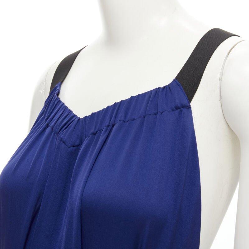 THEORY - Robe longue bleu cobalt 100 % soie noire à bandes croisées ouvertes au dos XS en vente 1