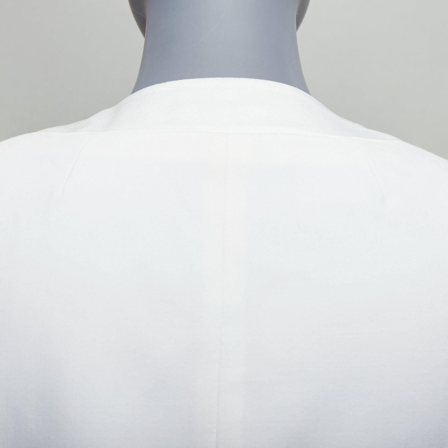 THEORY cream tromp loeil lapel shoulder pad cropped tux blazer US0 XS en vente 2