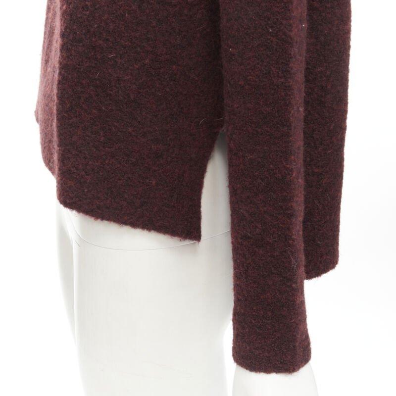 THEORY pull rouge foncé en laine mélangée floue à col montant et ourlet en escalier XS en vente 2